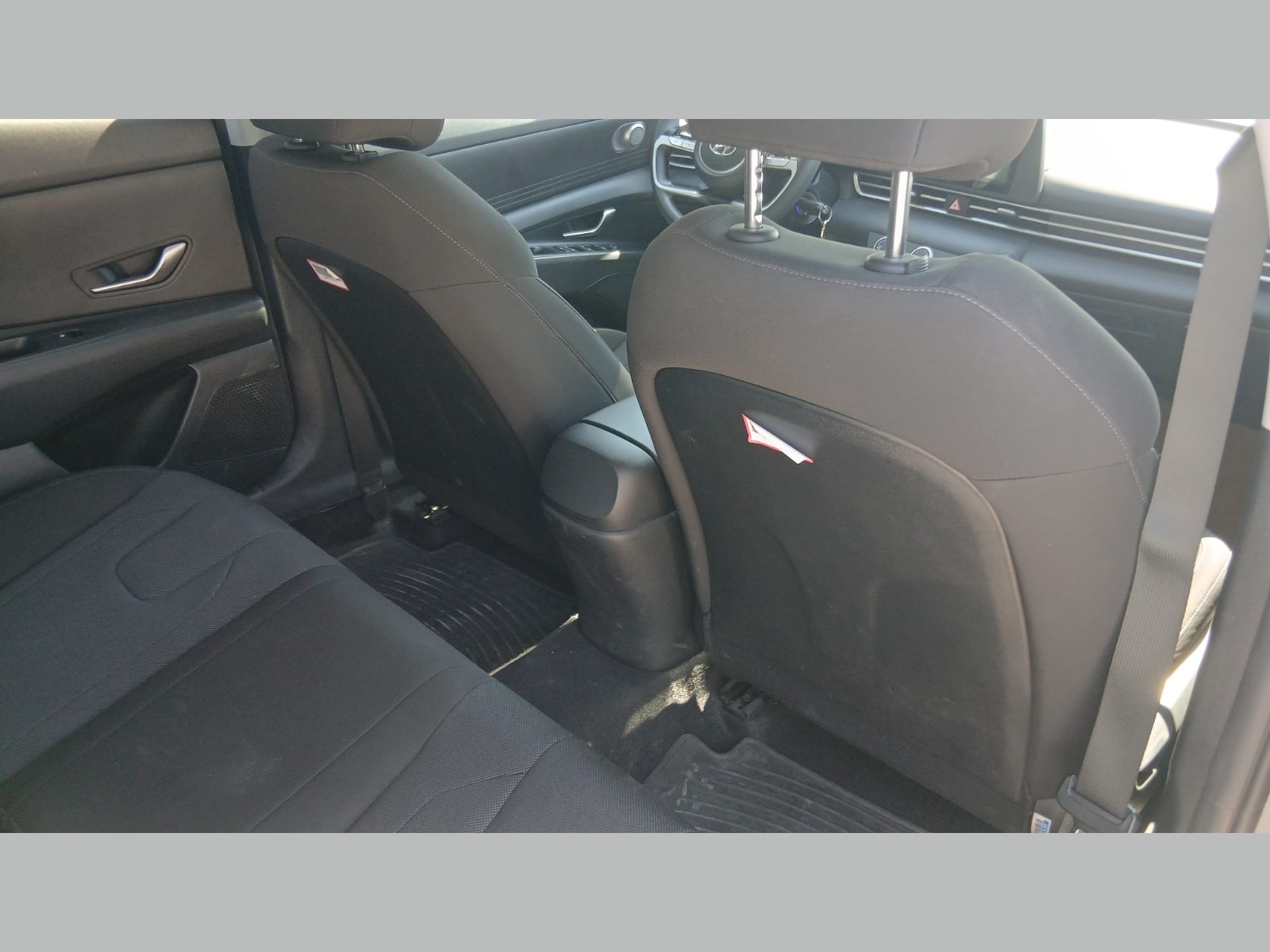 2021 Benzin Otomatik Hyundai Elantra Füme Yükseliş Nakil Araçları Turizm Ticaret ve Sanayi Anonim Şirketi