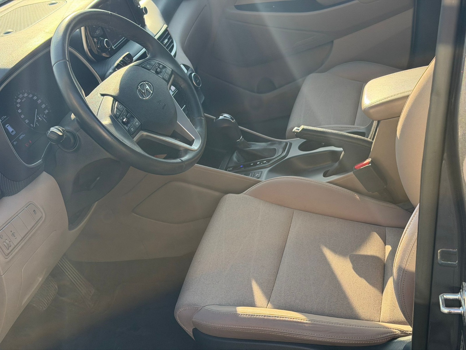 2020 Benzin Otomatik Hyundai Tucson Gri Yükseliş Nakil Araçları Turizm Ticaret ve Sanayi Anonim Şirketi