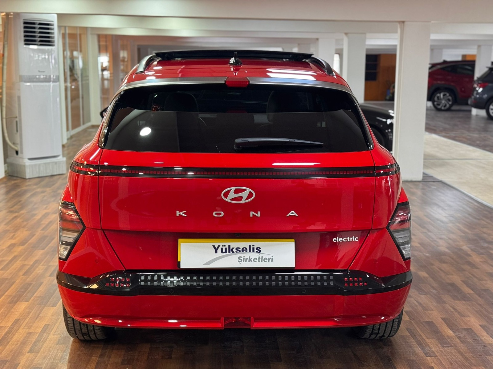 2.El Hyundai Kona SUV EV 115kw Advance Otomatik | Otomatik & Elektrik | Kırmızı | İzmir.2el 2024 Elektrik Otomatik Hyundai Kona Kırmızı Yükseliş Nakil Araçları Turizm Ticaret ve Sanayi Anonim Şirketi