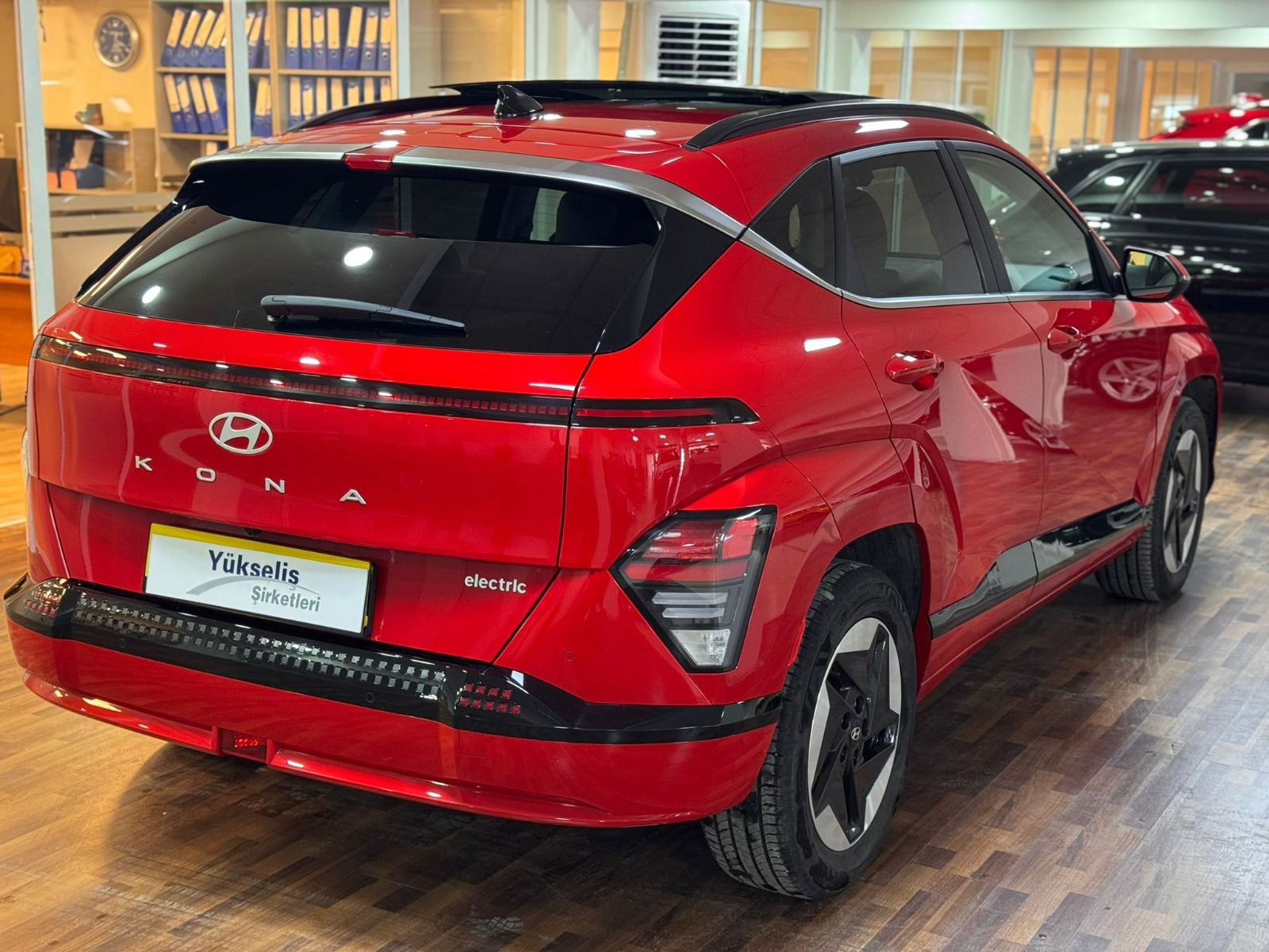 2.El Hyundai Kona SUV EV 115kw Advance Otomatik | Otomatik & Elektrik | Kırmızı | İzmir.2el 2024 Elektrik Otomatik Hyundai Kona Kırmızı Yükseliş Nakil Araçları Turizm Ticaret ve Sanayi Anonim Şirketi