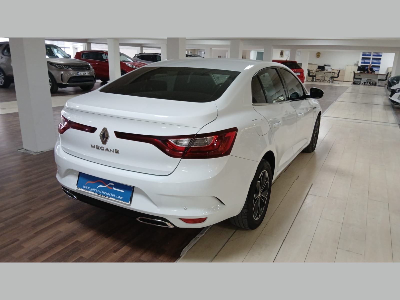 2022 Benzin Otomatik Renault Megane Beyaz Yükseliş Nakil Araçları Turizm Ticaret ve Sanayi Anonim Şirketi