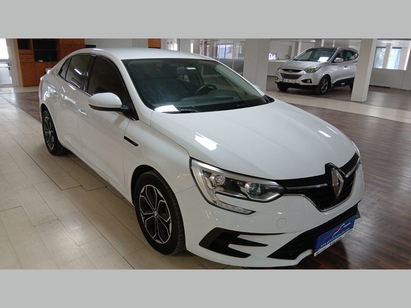 2022 Benzin Otomatik Renault Megane Beyaz Yükseliş Nakil Araçları Turizm Ticaret ve Sanayi Anonim Şirketi
