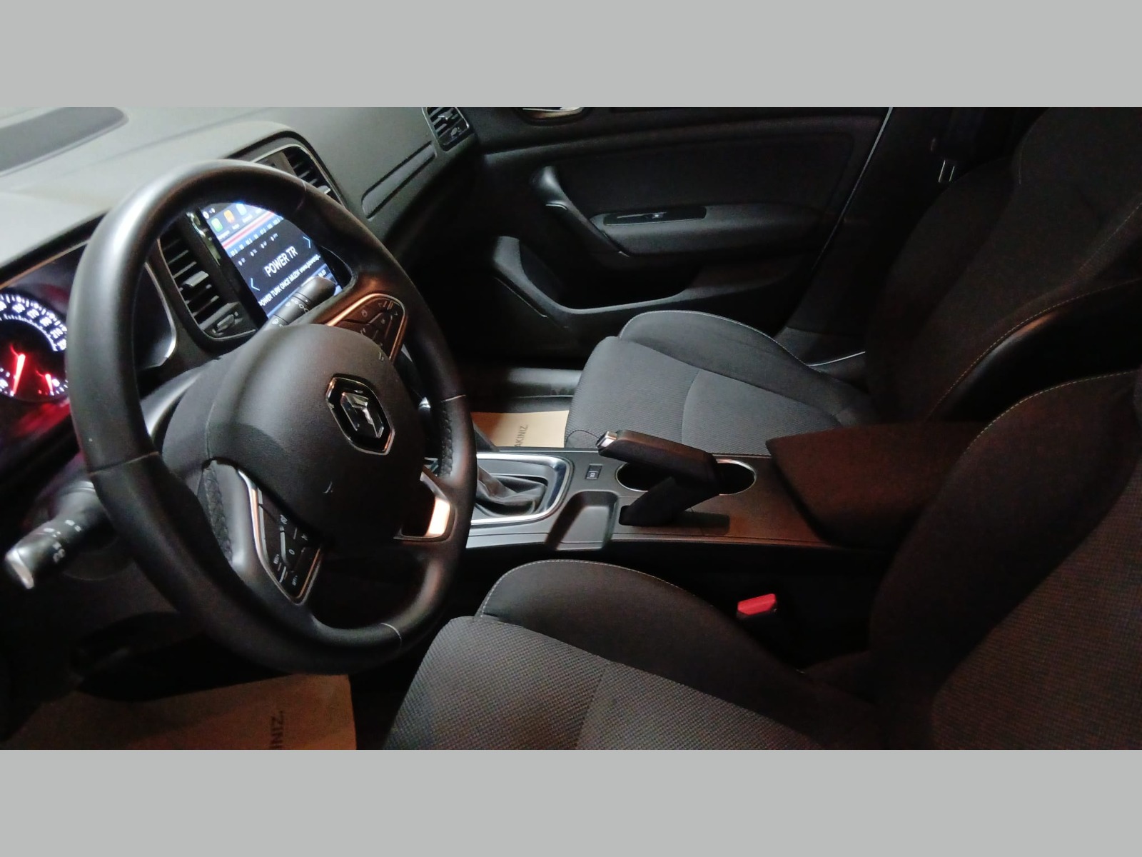 2022 Benzin Otomatik Renault Megane Beyaz Yükseliş Nakil Araçları Turizm Ticaret ve Sanayi Anonim Şirketi