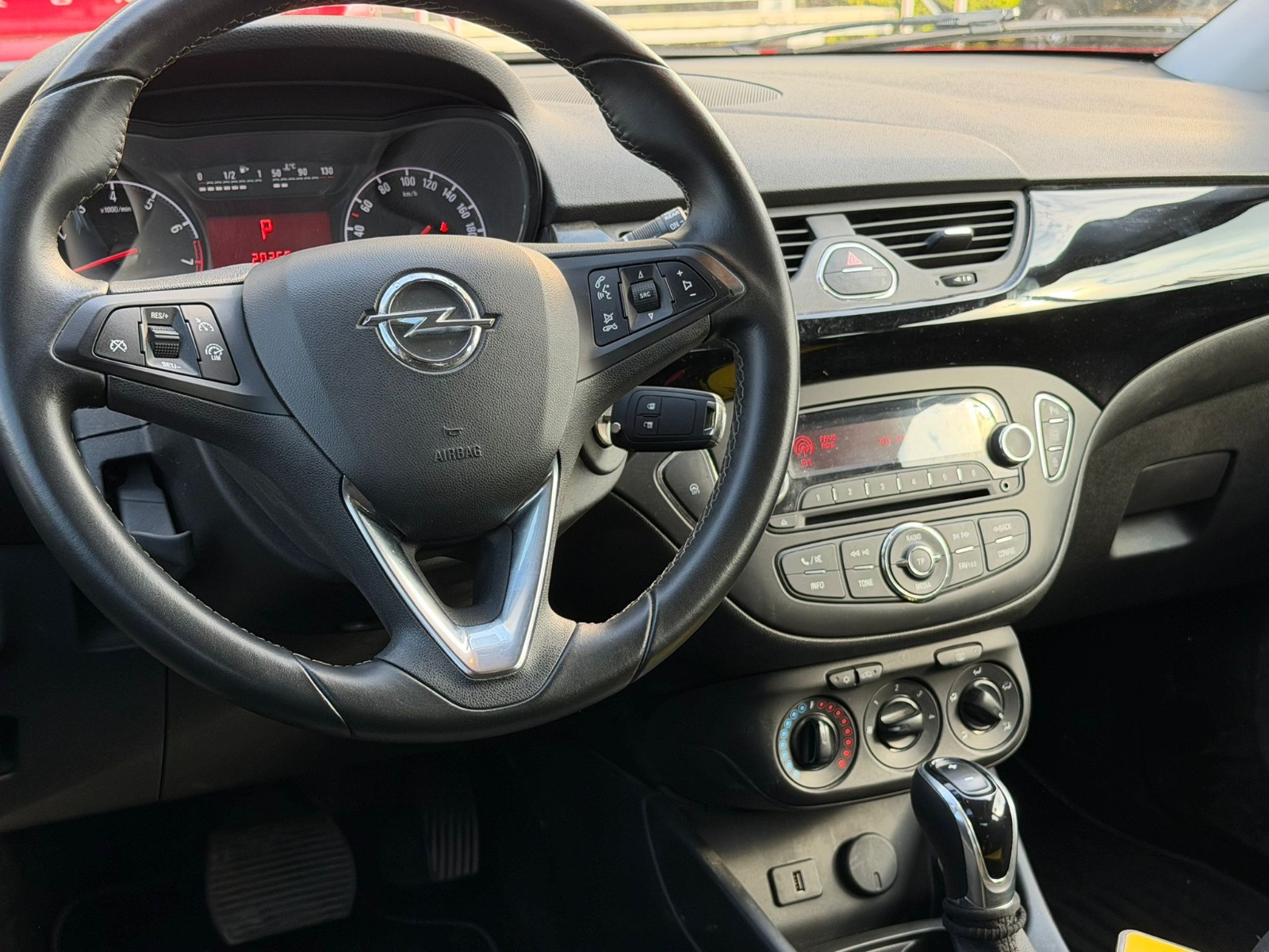 2016 Benzin Otomatik Opel Corsa Kırmızı Yükseliş Nakil Araçları Turizm Ticaret ve Sanayi Anonim Şirketi