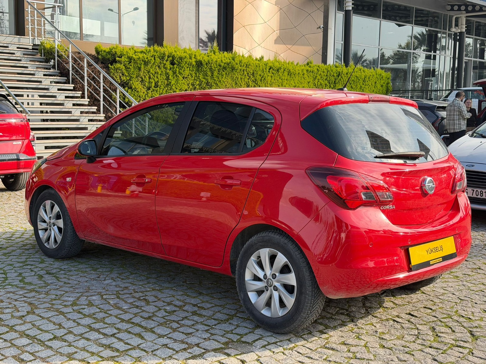 2016 Benzin Otomatik Opel Corsa Kırmızı Yükseliş Nakil Araçları Turizm Ticaret ve Sanayi Anonim Şirketi