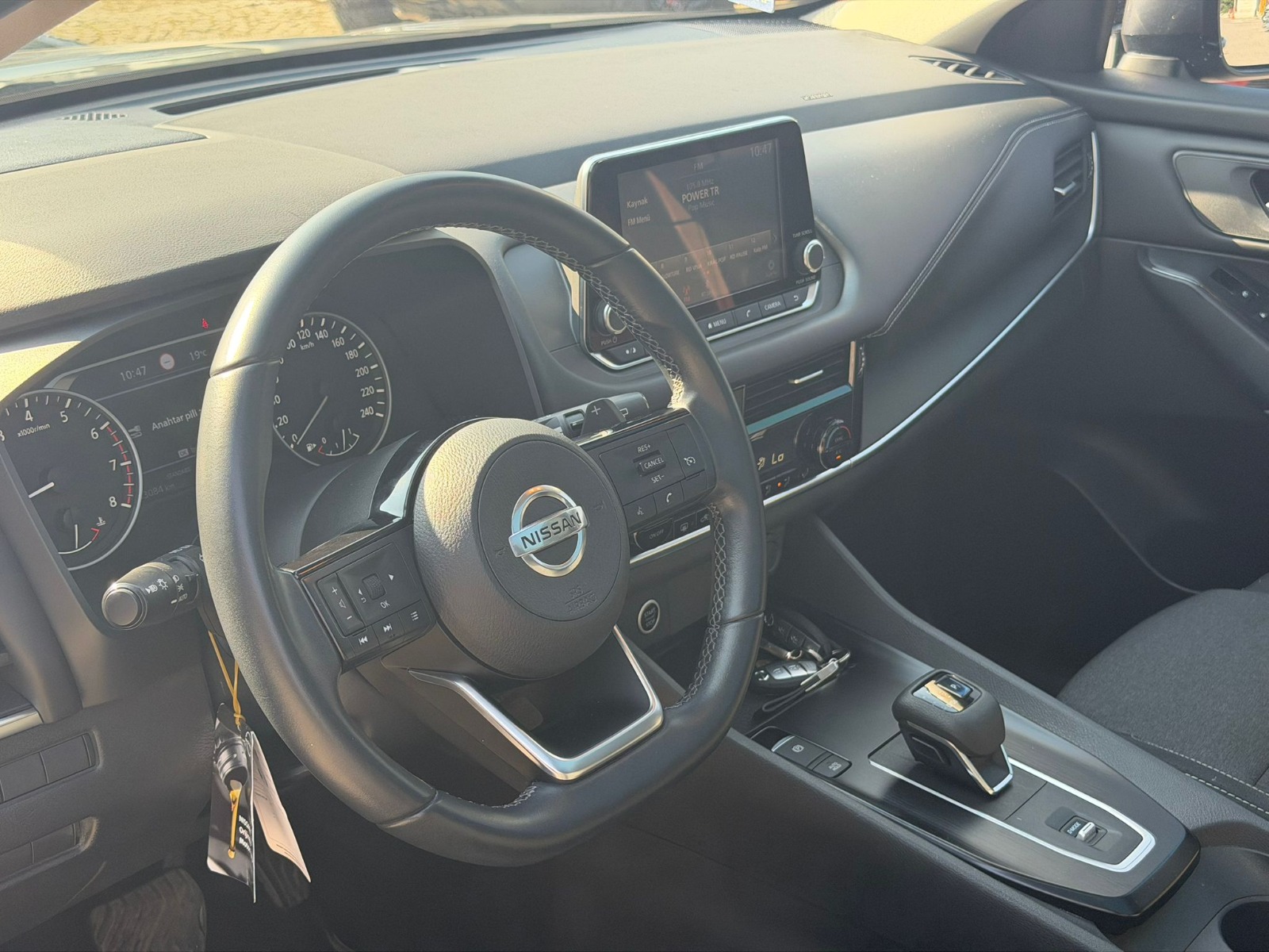 2.El Nissan Qashqai SUV 1.3 DIG-T 12V MHEV Sky Pack X-tronic | Otomatik & MHEV | Gri | İzmir.2el 2022 MHEV Otomatik Nissan Qashqai Gri Yükseliş Nakil Araçları Turizm Ticaret ve Sanayi Anonim Şirketi