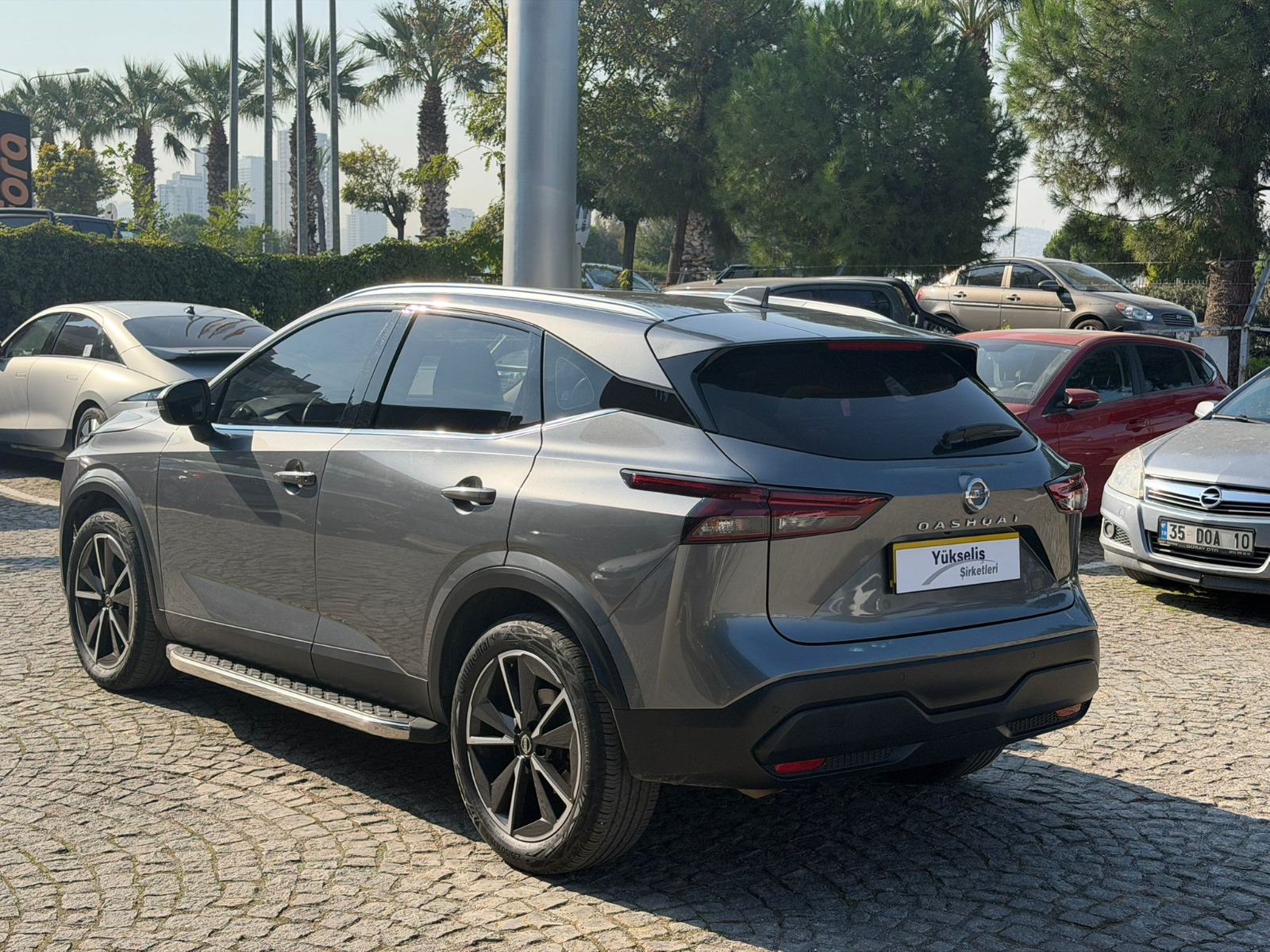2.El Nissan Qashqai SUV 1.3 DIG-T 12V MHEV Sky Pack X-tronic | Otomatik & MHEV | Gri | İzmir.2el 2022 MHEV Otomatik Nissan Qashqai Gri Yükseliş Nakil Araçları Turizm Ticaret ve Sanayi Anonim Şirketi