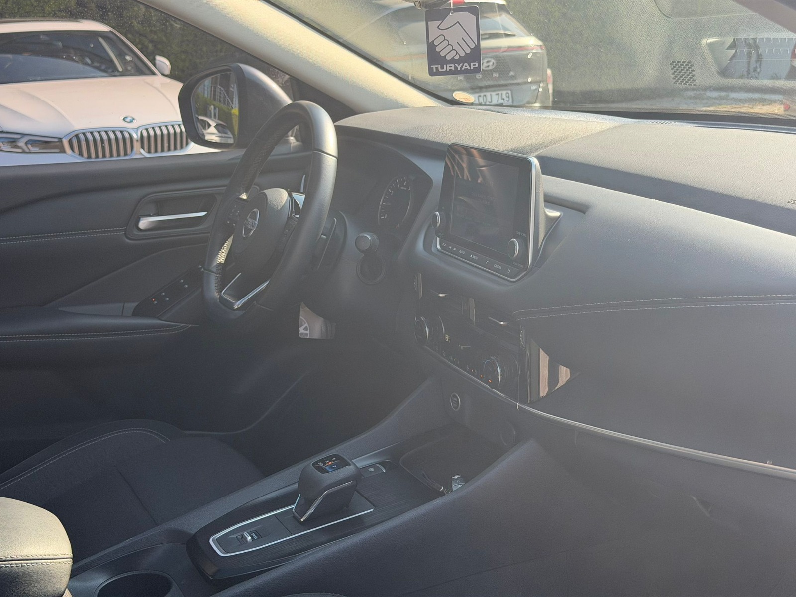 2.El Nissan Qashqai SUV 1.3 DIG-T 12V MHEV Sky Pack X-tronic | Otomatik & MHEV | Gri | İzmir.2el 2022 MHEV Otomatik Nissan Qashqai Gri Yükseliş Nakil Araçları Turizm Ticaret ve Sanayi Anonim Şirketi