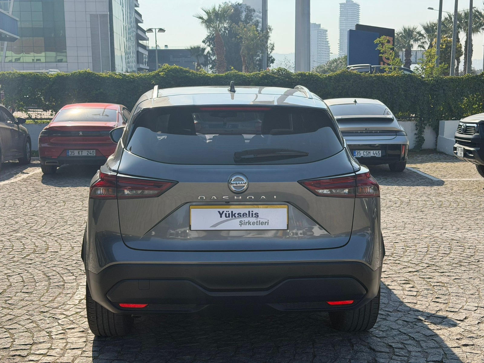 2.El Nissan Qashqai SUV 1.3 DIG-T 12V MHEV Sky Pack X-tronic | Otomatik & MHEV | Gri | İzmir.2el 2022 MHEV Otomatik Nissan Qashqai Gri Yükseliş Nakil Araçları Turizm Ticaret ve Sanayi Anonim Şirketi