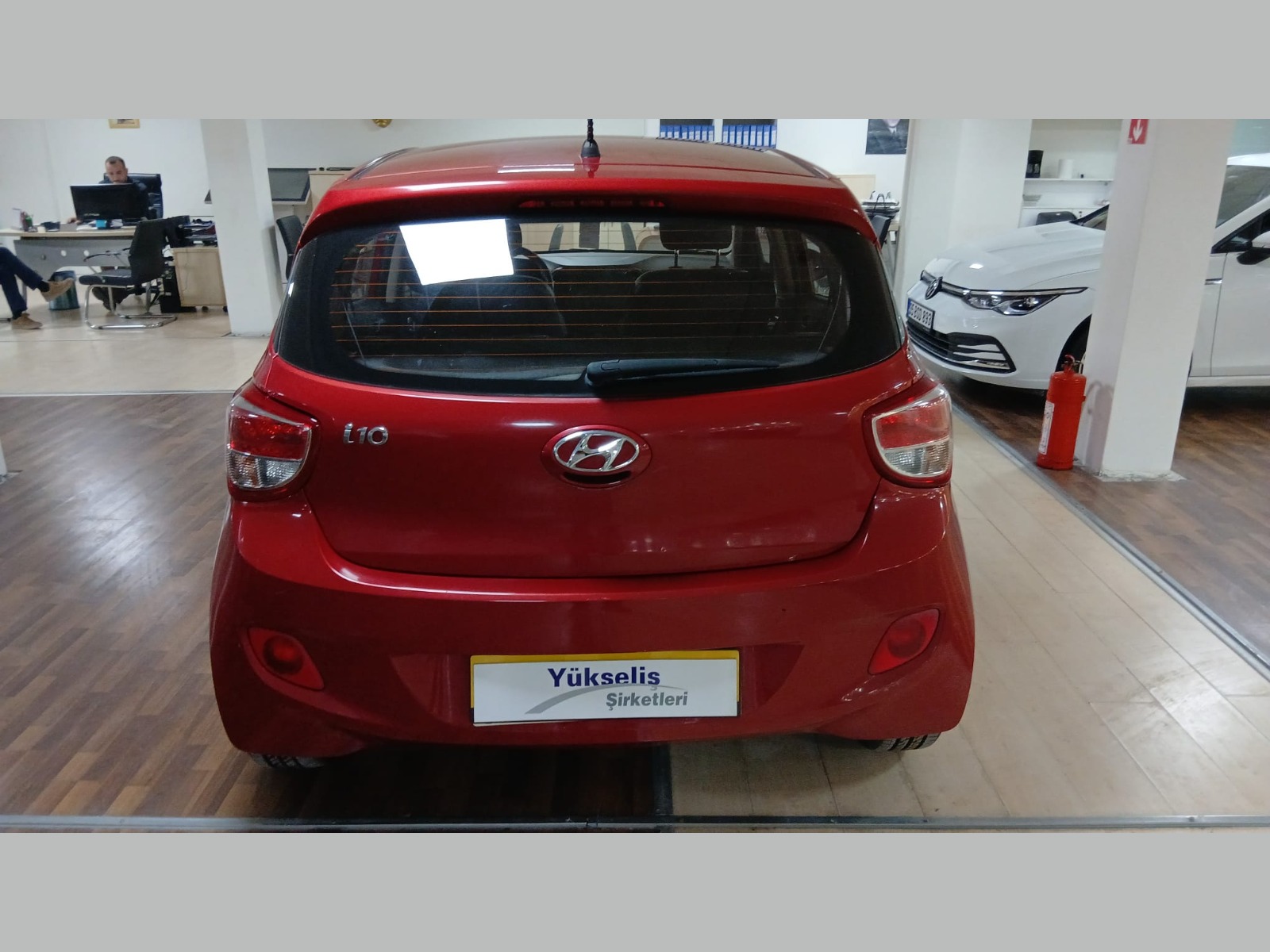 2015 Benzin Otomatik Hyundai i10 Kırmızı Yükseliş Nakil Araçları Turizm Ticaret ve Sanayi Anonim Şirketi