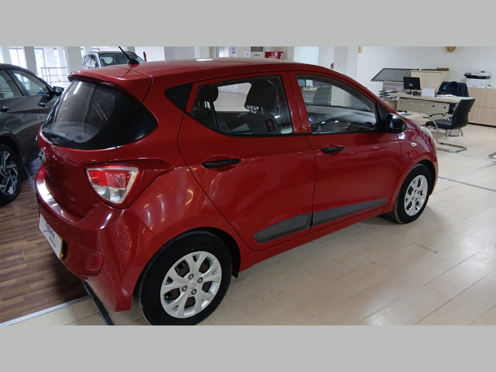 2015 Benzin Otomatik Hyundai i10 Kırmızı Yükseliş Nakil Araçları Turizm Ticaret ve Sanayi Anonim Şirketi