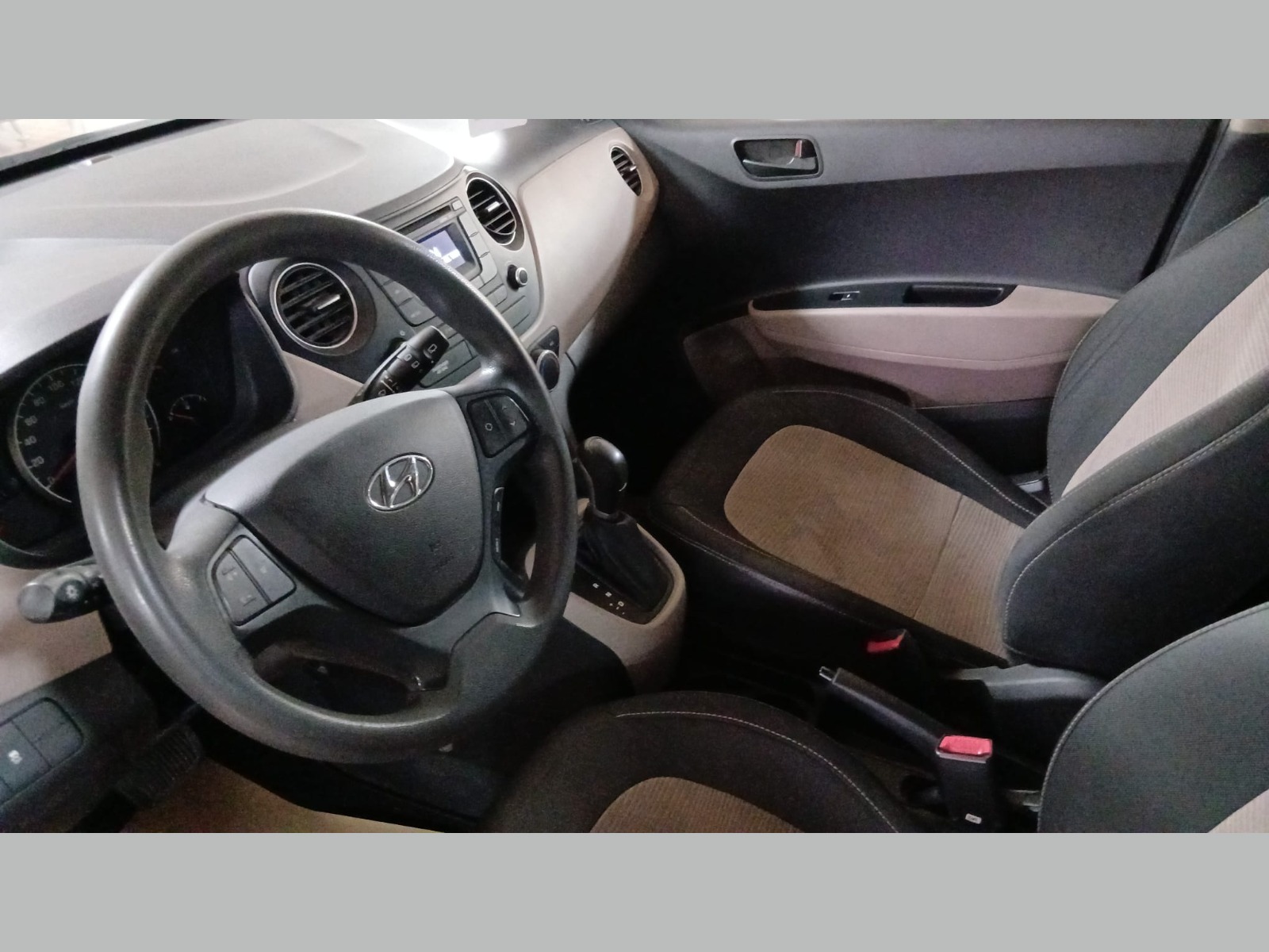 2015 Benzin Otomatik Hyundai i10 Kırmızı Yükseliş Nakil Araçları Turizm Ticaret ve Sanayi Anonim Şirketi