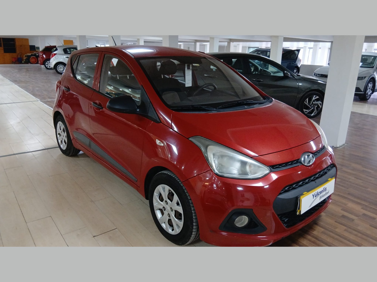 2015 Benzin Otomatik Hyundai i10 Kırmızı Yükseliş Nakil Araçları Turizm Ticaret ve Sanayi Anonim Şirketi