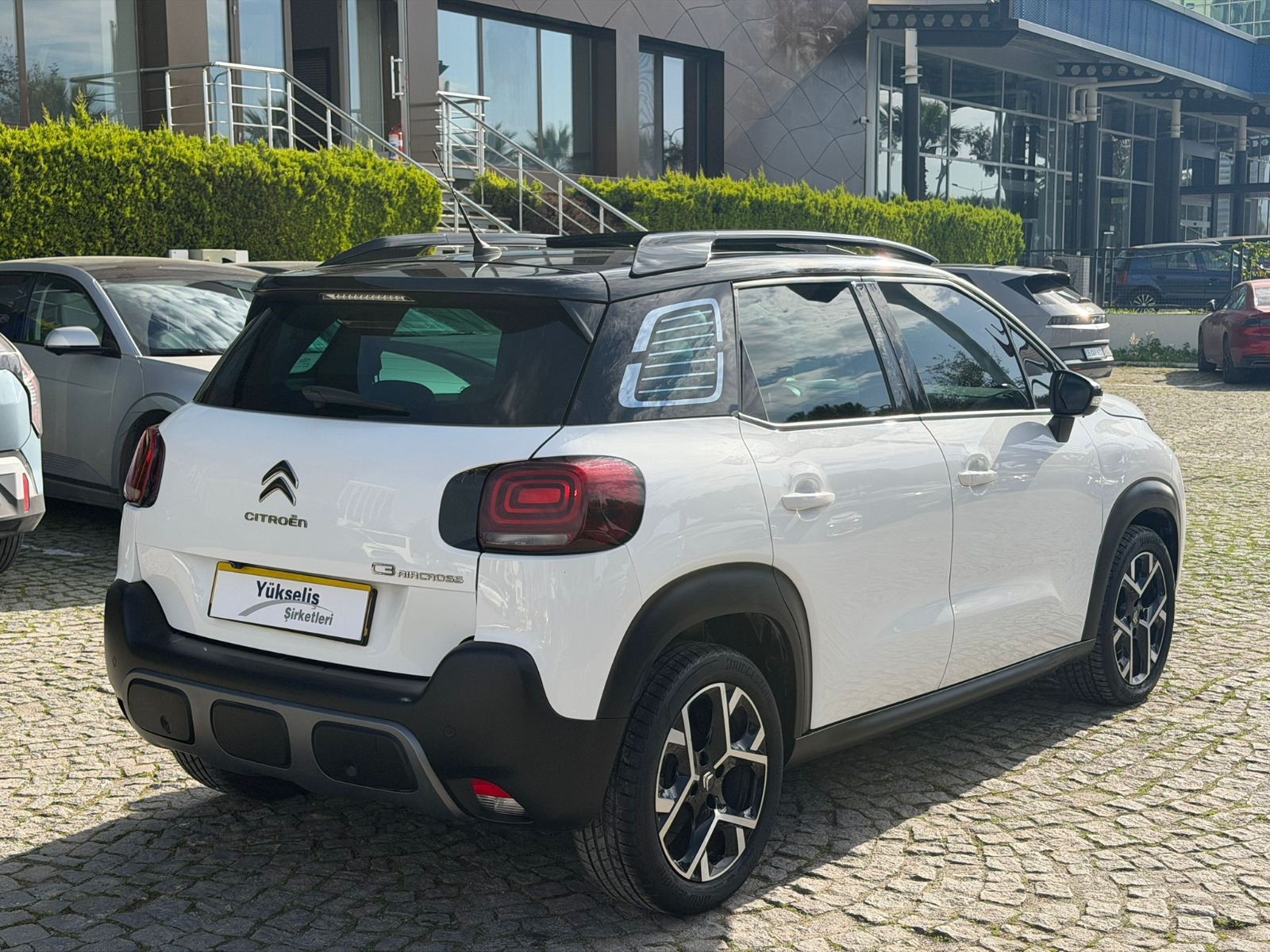 2024 Benzin Otomatik Citroen C3 AirCross Beyaz Yükseliş Nakil Araçları Turizm Ticaret ve Sanayi Anonim Şirketi