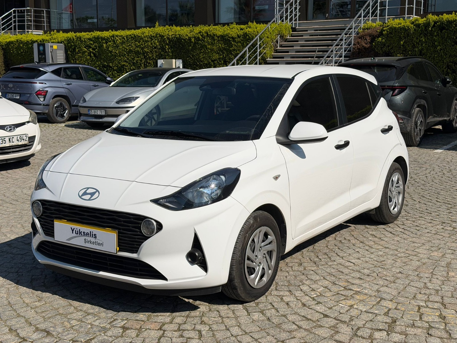 2.El Hyundai i10 Hatchback 1.0 MPI Jump | Manuel & Benzin | Beyaz | İzmir.2el 2024 Benzin Manuel Hyundai i10 Beyaz Yükseliş Nakil Araçları Turizm Ticaret ve Sanayi Anonim Şirketi