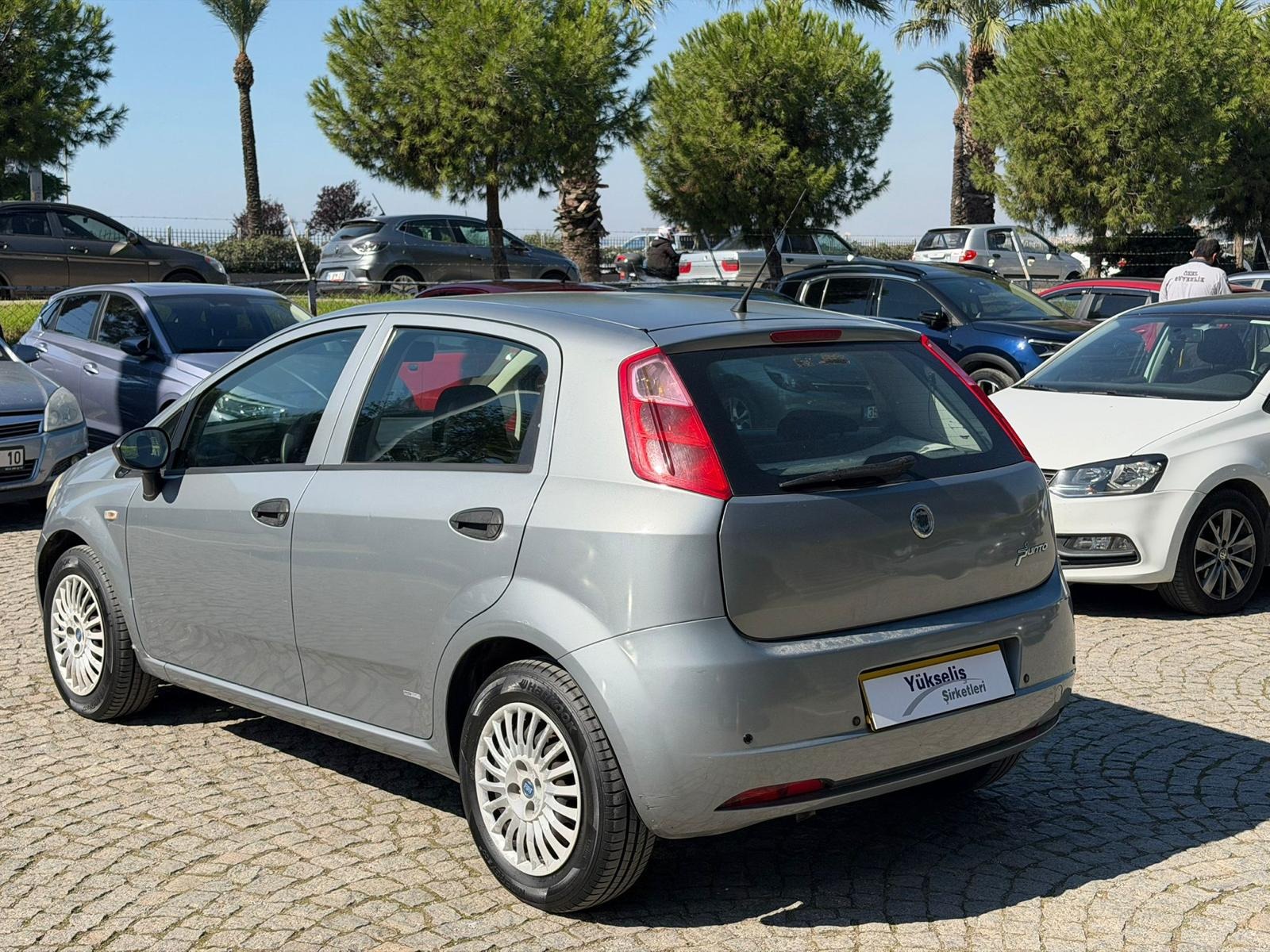 2.El Fiat Punto Grande 1.4 Fire Active | Manuel & Benzin | Gri | İzmir.2el 2008 Benzin Manuel Fiat Punto Gri Yükseliş Nakil Araçları Turizm Ticaret ve Sanayi Anonim Şirketi