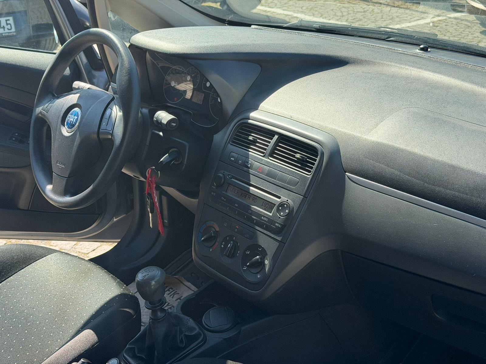 2.El Fiat Punto Grande 1.4 Fire Active | Manuel & Benzin | Gri | İzmir.2el 2008 Benzin Manuel Fiat Punto Gri Yükseliş Nakil Araçları Turizm Ticaret ve Sanayi Anonim Şirketi