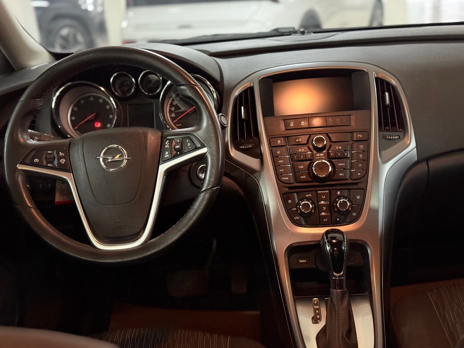 2.El Opel Astra Sedan 1.4 Turbo Sport Otomatik | Otomatik & Benzin | Gri | İzmir.2el 2020 Benzin Otomatik Opel Astra Gri Yükseliş Nakil Araçları Turizm Ticaret ve Sanayi Anonim Şirketi
