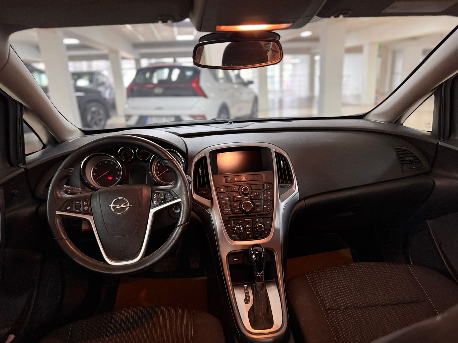 2.El Opel Astra Sedan 1.4 Turbo Sport Otomatik | Otomatik & Benzin | Gri | İzmir.2el 2020 Benzin Otomatik Opel Astra Gri Yükseliş Nakil Araçları Turizm Ticaret ve Sanayi Anonim Şirketi
