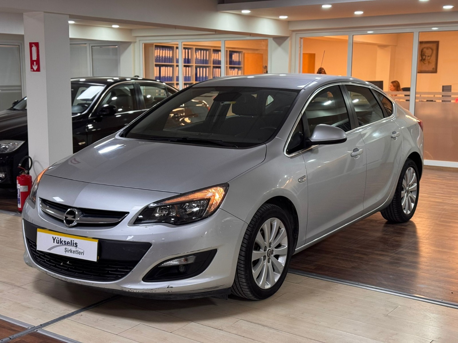 2.El Opel Astra Sedan 1.4 Turbo Sport Otomatik | Otomatik & Benzin | Gri | İzmir.2el 2020 Benzin Otomatik Opel Astra Gri Yükseliş Nakil Araçları Turizm Ticaret ve Sanayi Anonim Şirketi