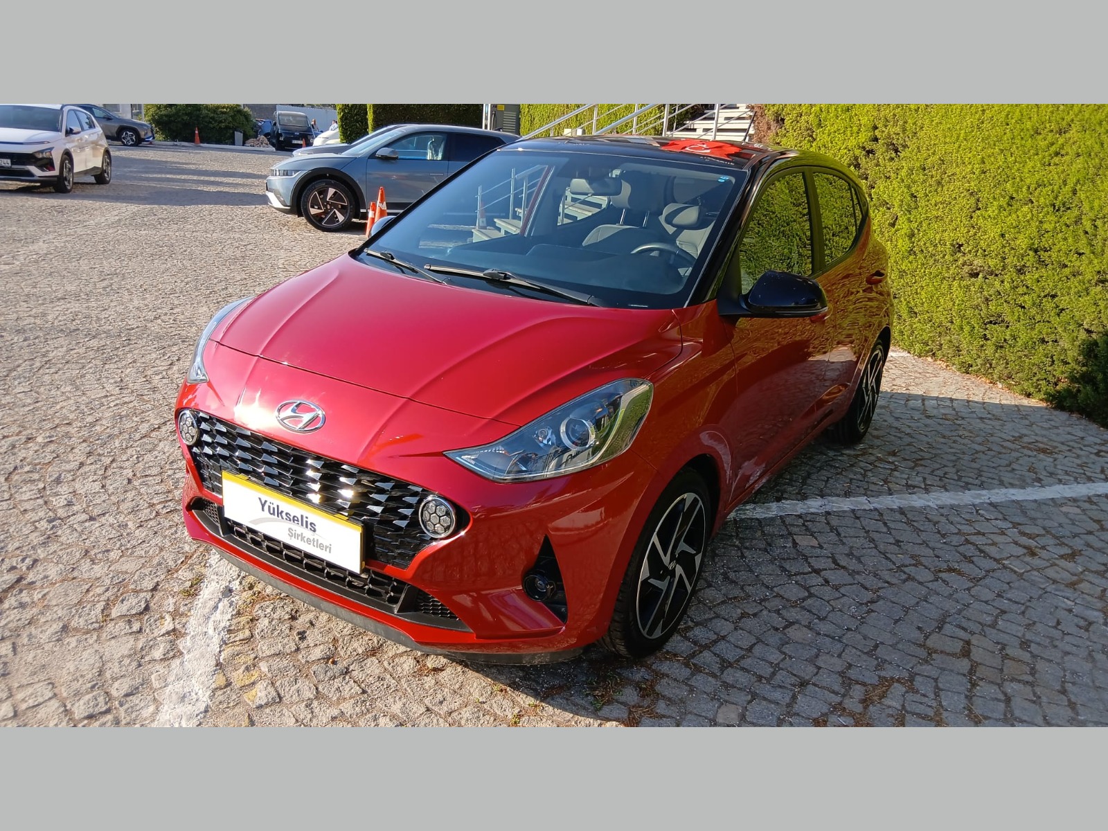 2020 Benzin Otomatik Hyundai i10 Kırmızı Yükseliş Nakil Araçları Turizm Ticaret ve Sanayi Anonim Şirketi