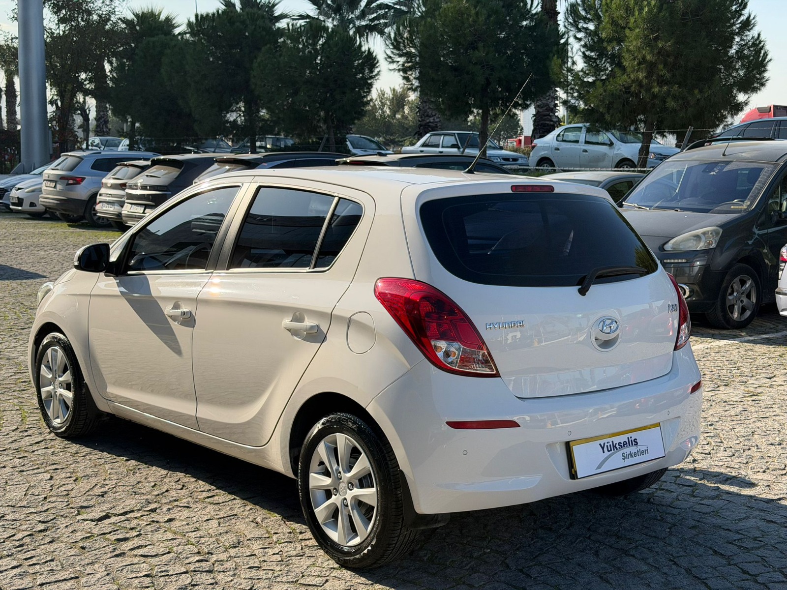 2013 Benzin Manuel Hyundai i20 Beyaz Yükseliş Nakil Araçları Turizm Ticaret ve Sanayi Anonim Şirketi