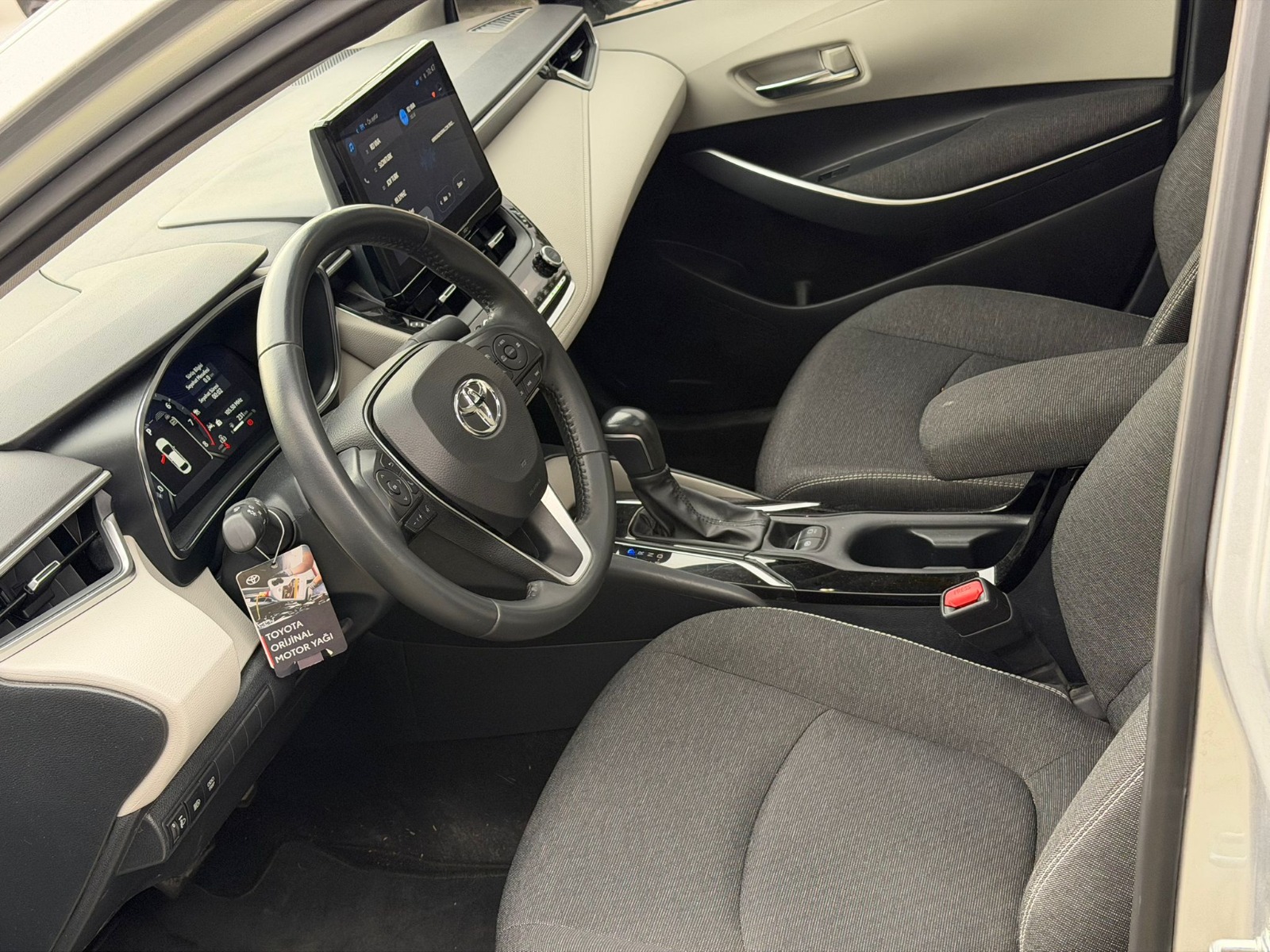 2023 Benzin Otomatik Toyota Corolla Gri Yükseliş Nakil Araçları Turizm Ticaret ve Sanayi Anonim Şirketi