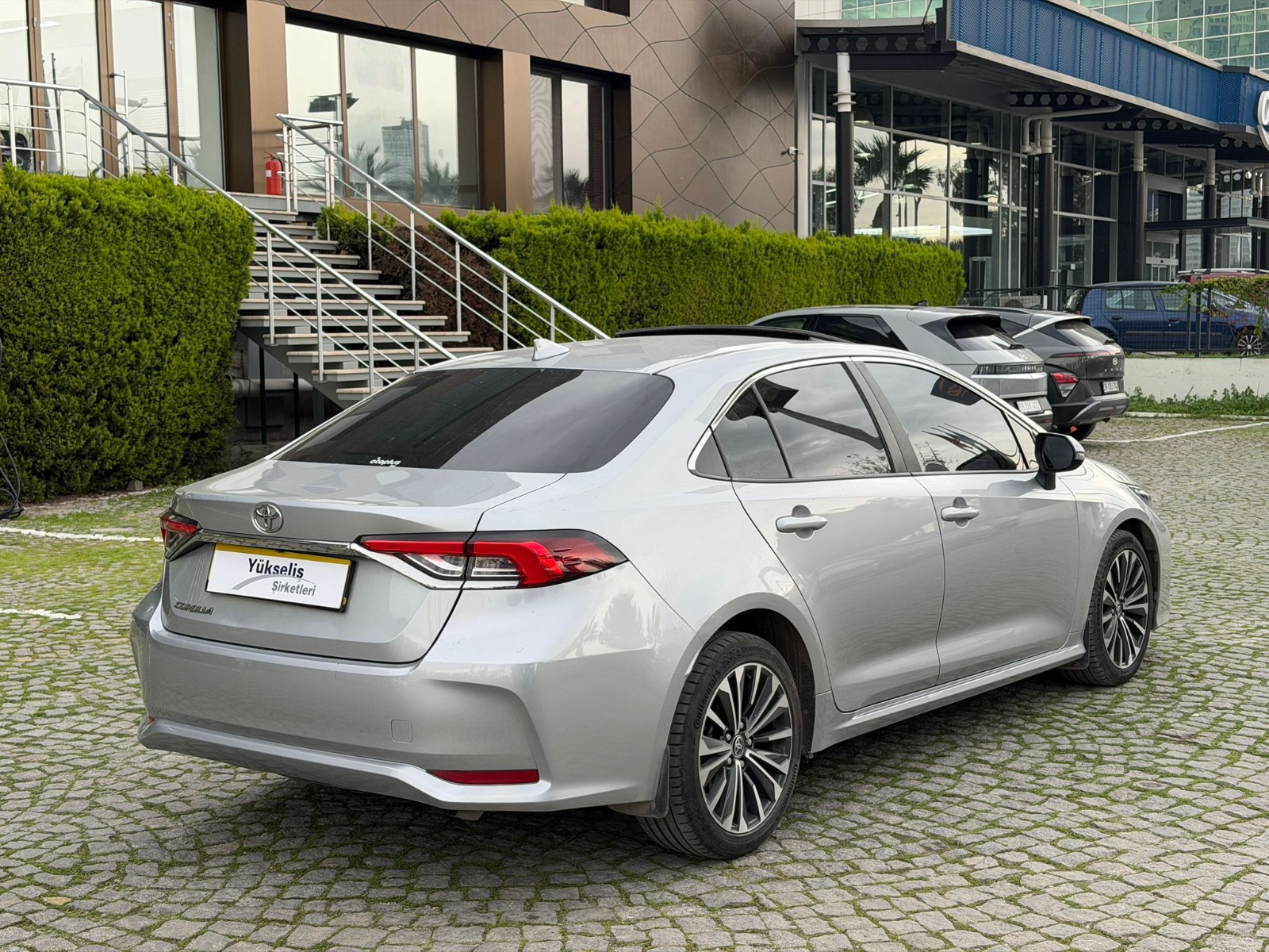 2023 Benzin Otomatik Toyota Corolla Gri Yükseliş Nakil Araçları Turizm Ticaret ve Sanayi Anonim Şirketi