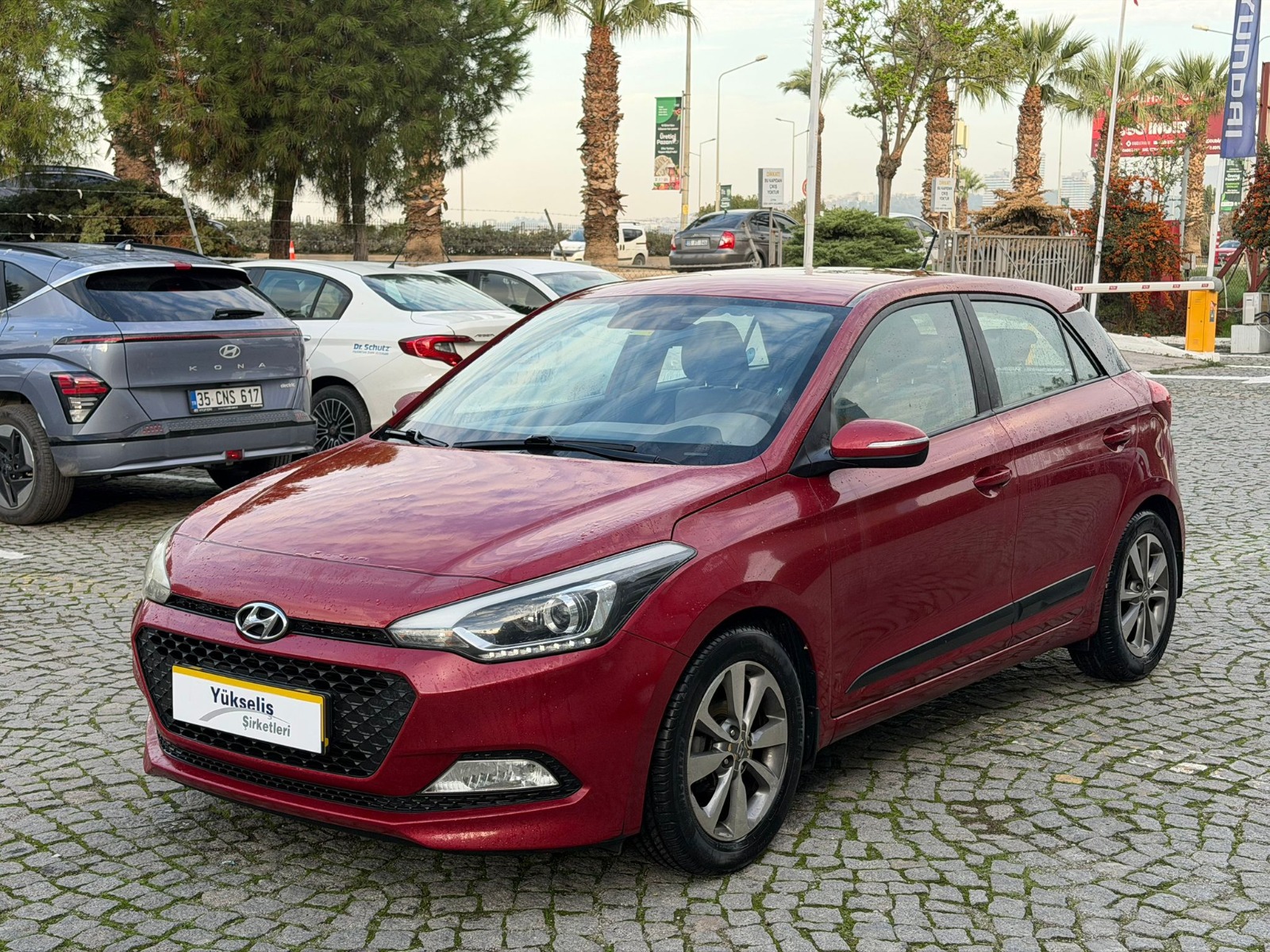 2.El Hyundai i20 Hatchback 1.4 MPI Elite Otomatik | Otomatik & Benzin | Kırmızı | İzmir.2el 2016 Benzin Otomatik Hyundai i20 Kırmızı Yükseliş Nakil Araçları Turizm Ticaret ve Sanayi Anonim Şirketi