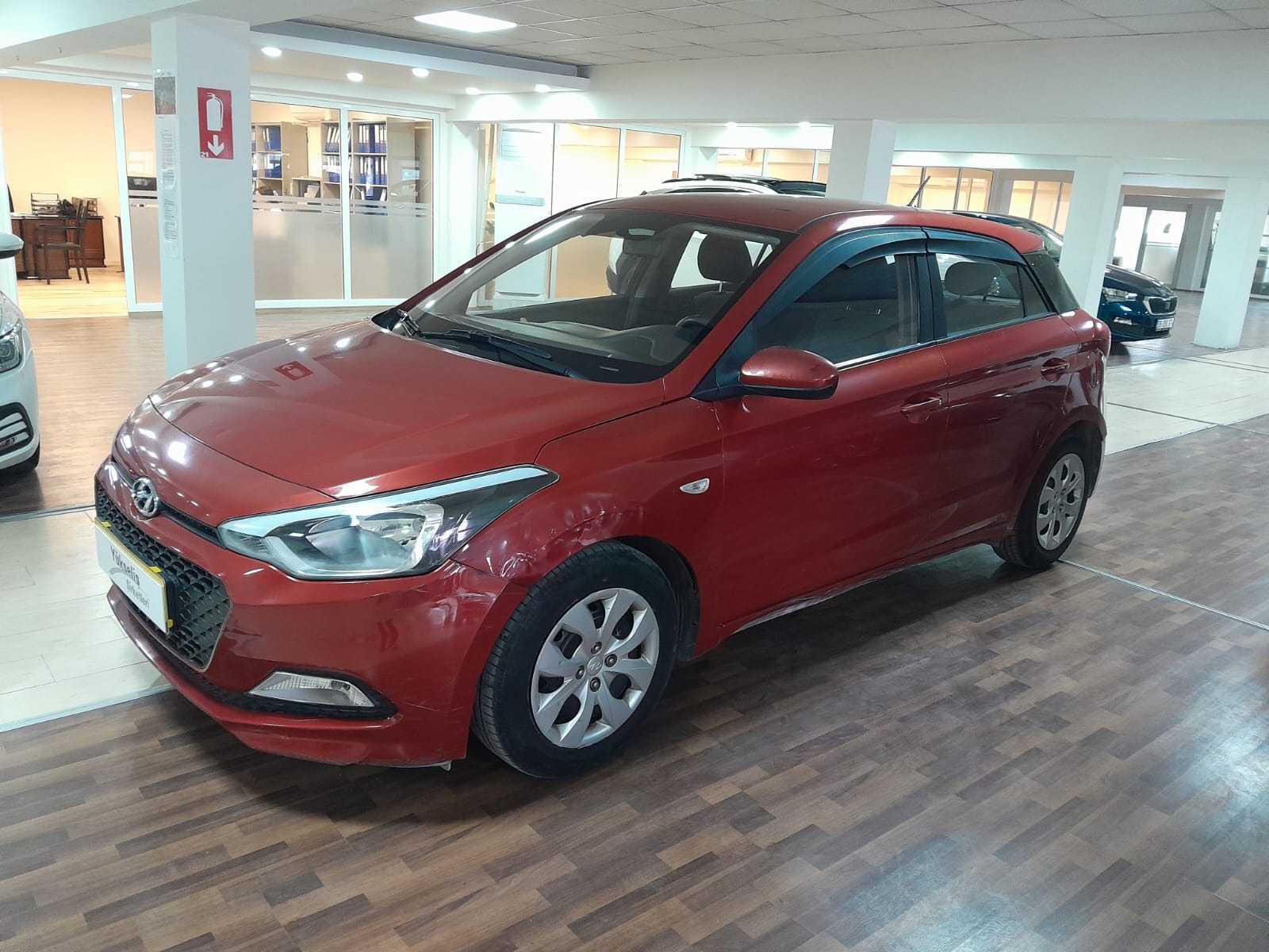 2016 Benzin + LPG Manuel Hyundai i20 Kırmızı Yükseliş Nakil Araçları Turizm Ticaret ve Sanayi Anonim Şirketi