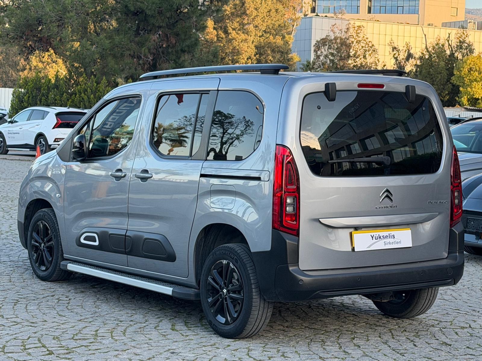 2023 Dizel Otomatik Citroen Berlingo Gri Yükseliş Nakil Araçları Turizm Ticaret ve Sanayi Anonim Şirketi