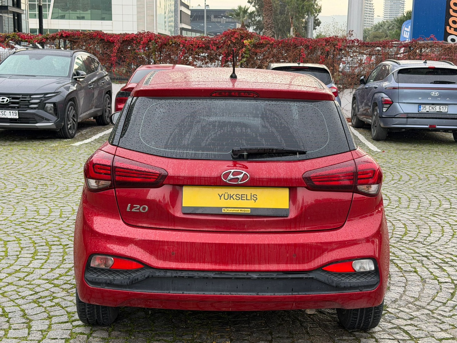 2020 Benzin Otomatik Hyundai i20 Kırmızı Yükseliş Nakil Araçları Turizm Ticaret ve Sanayi Anonim Şirketi