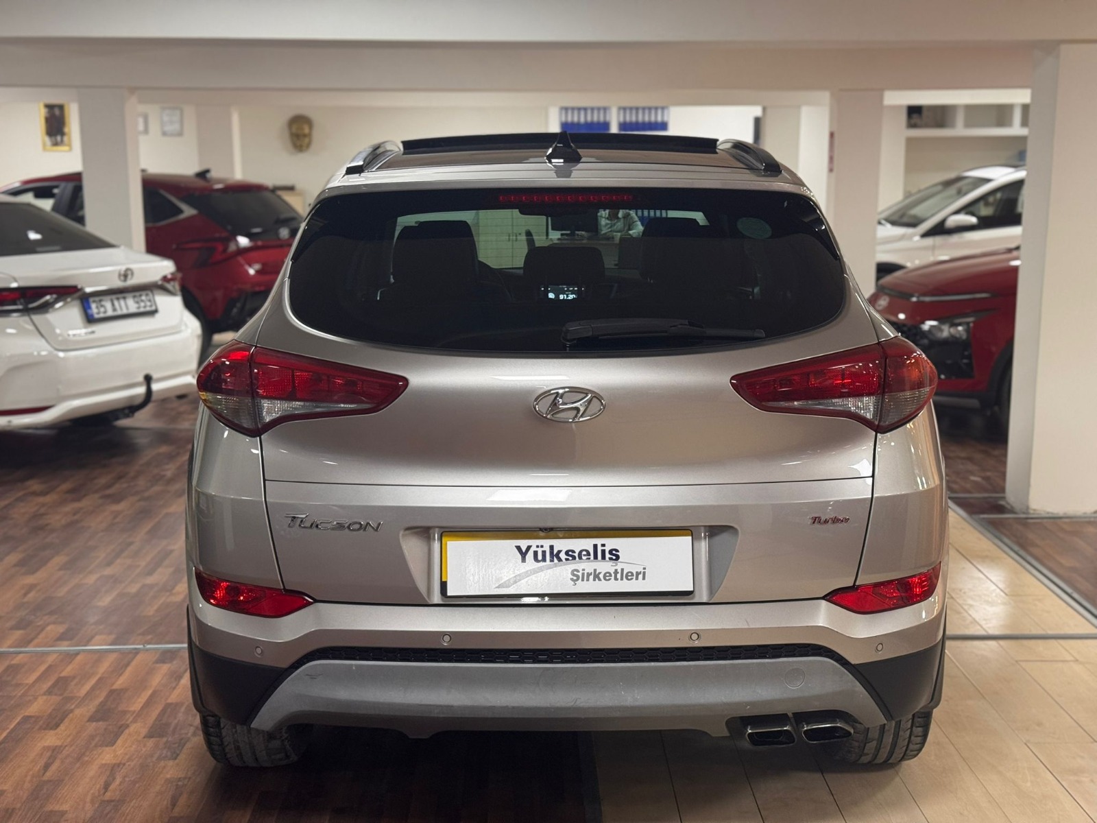 2.El Hyundai Tucson SUV 1.6 T-GDI 4x2 Elite DCT | Otomatik & Benzin | Bej | İzmir.2el 2016 Benzin Otomatik Hyundai Tucson Bej Yükseliş Nakil Araçları Turizm Ticaret ve Sanayi Anonim Şirketi