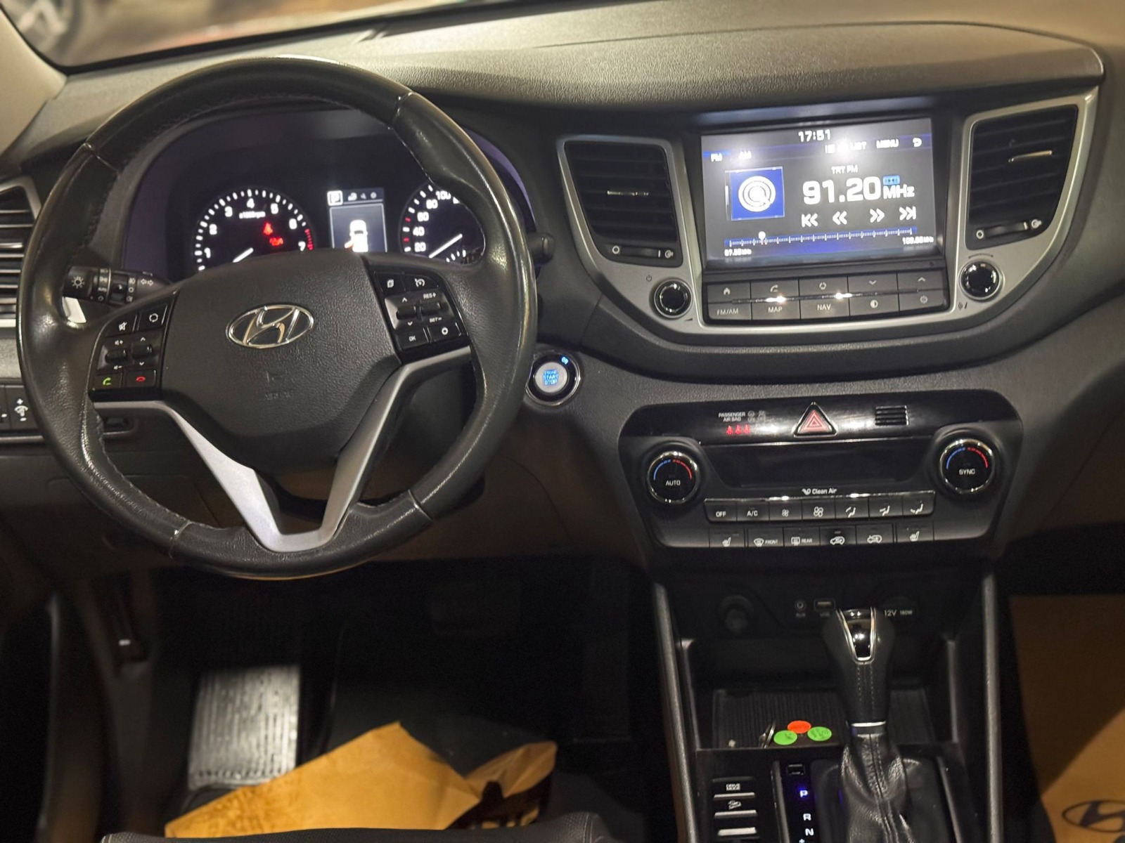 2.El Hyundai Tucson SUV 1.6 T-GDI 4x2 Elite DCT | Otomatik & Benzin | Bej | İzmir.2el 2016 Benzin Otomatik Hyundai Tucson Bej Yükseliş Nakil Araçları Turizm Ticaret ve Sanayi Anonim Şirketi
