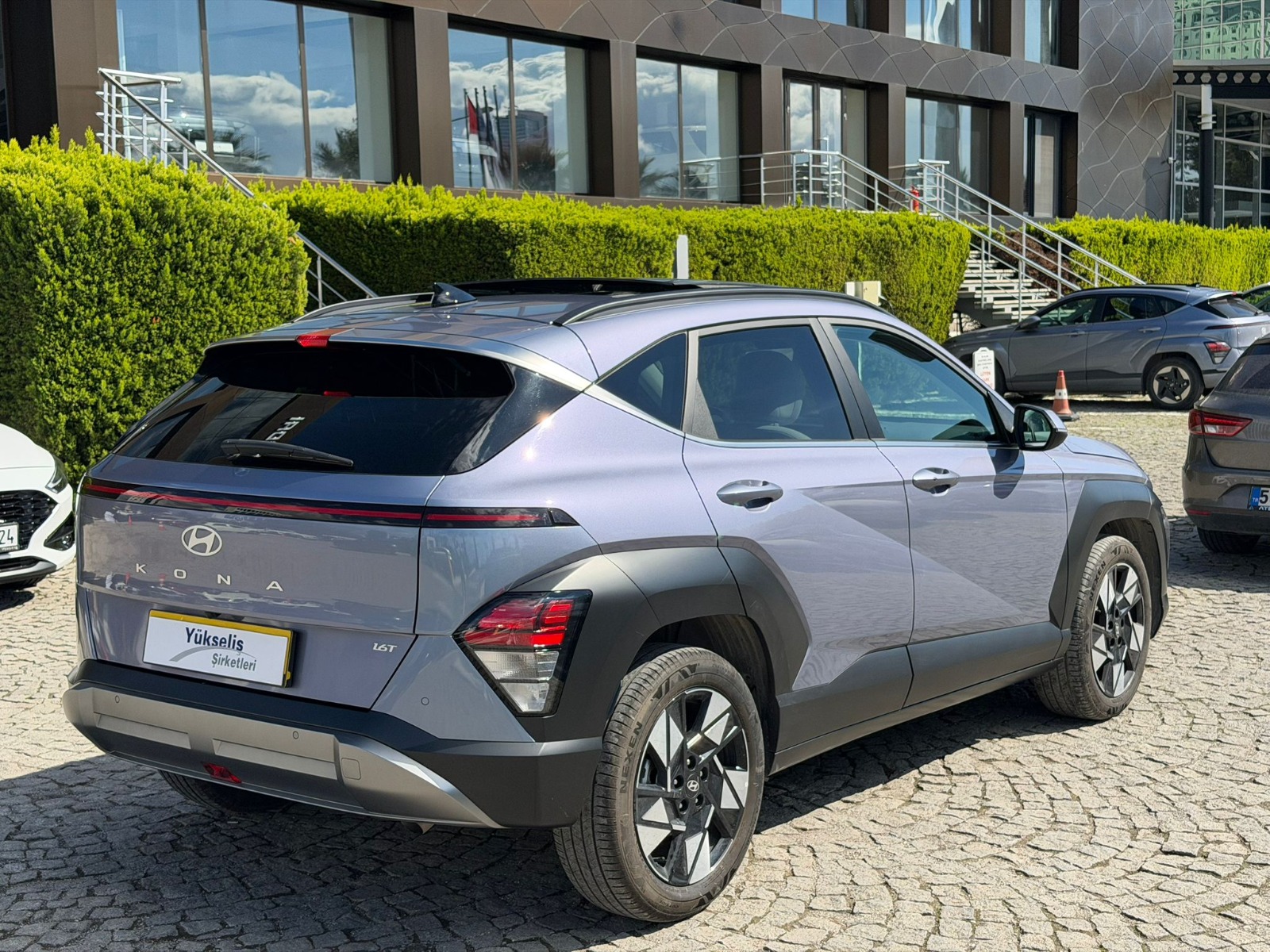 2.El Hyundai Kona SUV 1.6 T-GDI Prime DCT | Otomatik & Benzin | Mavi | İzmir.2el 2024 Benzin Otomatik Hyundai Kona Mavi Yükseliş Nakil Araçları Turizm Ticaret ve Sanayi Anonim Şirketi