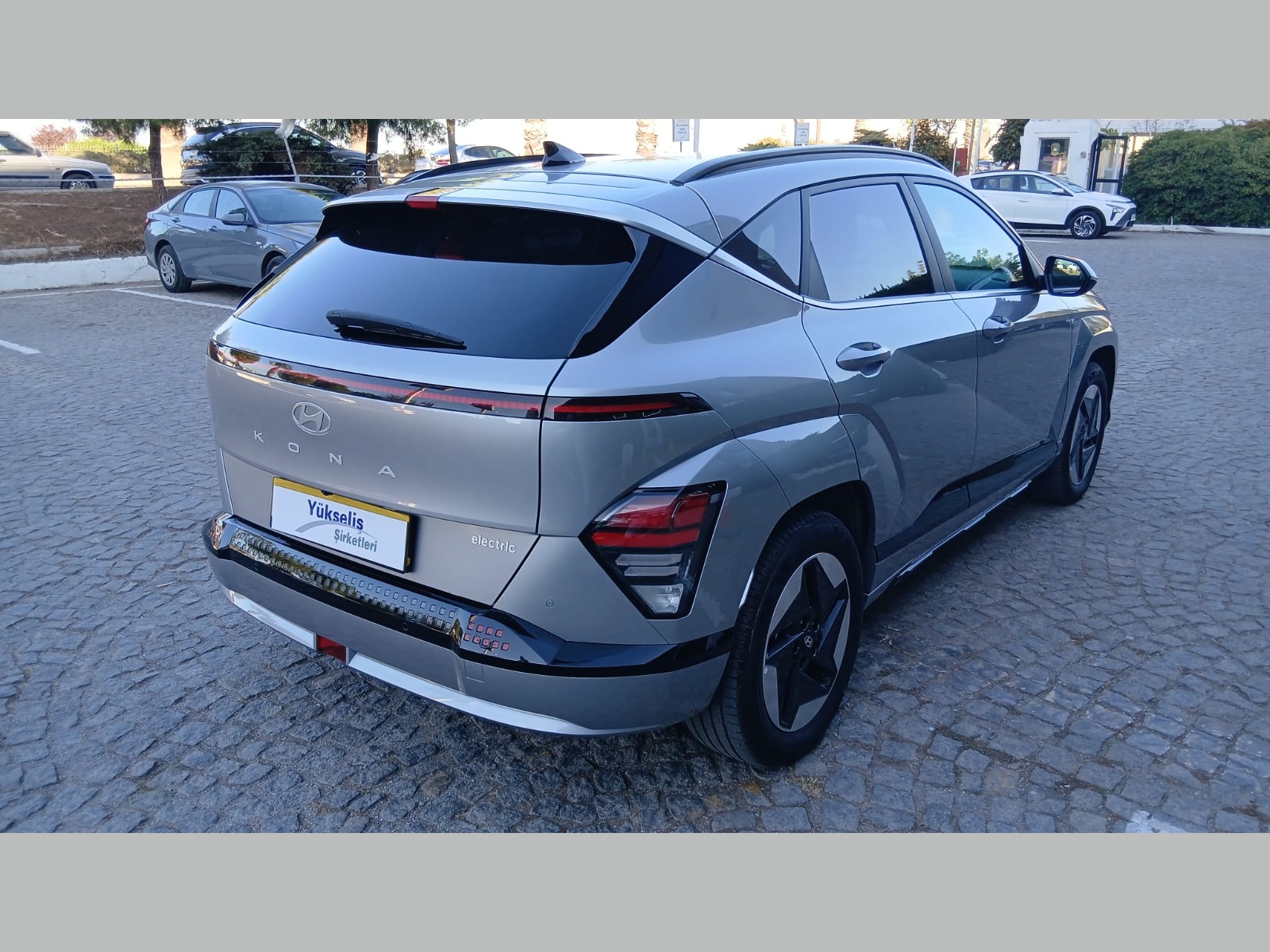 2024 Elektrik Otomatik Hyundai Kona Gri Yükseliş Nakil Araçları Turizm Ticaret ve Sanayi Anonim Şirketi