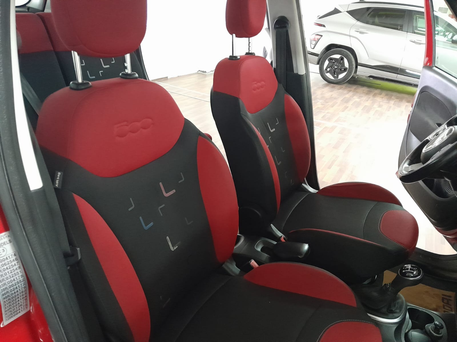 2015 Dizel Otomatik Fiat 500 L Kırmızı Yükseliş Nakil Araçları Turizm Ticaret ve Sanayi Anonim Şirketi