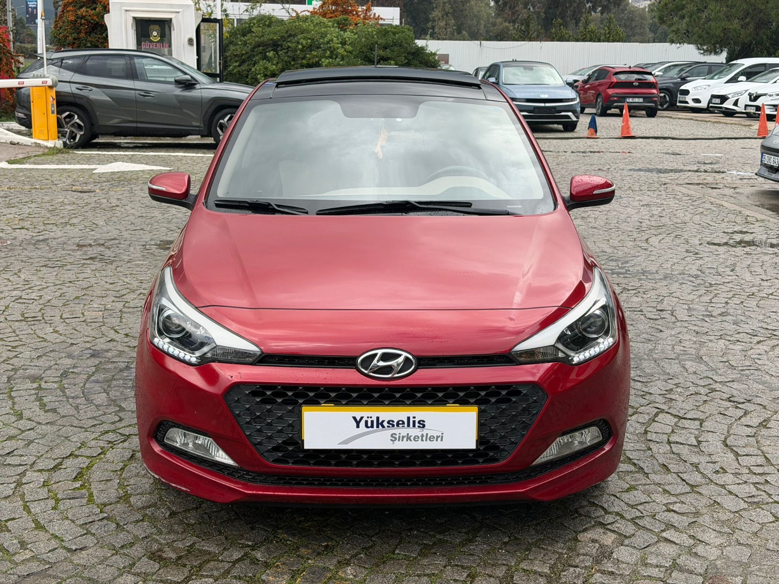 2018 Benzin + LPG Otomatik Hyundai i20 Kırmızı Yükseliş Nakil Araçları Turizm Ticaret ve Sanayi Anonim Şirketi