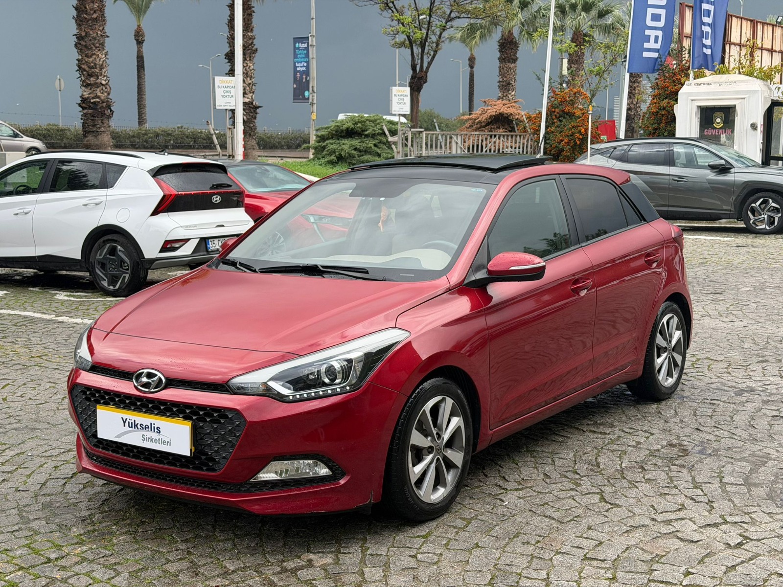 2018 Benzin + LPG Otomatik Hyundai i20 Kırmızı Yükseliş Nakil Araçları Turizm Ticaret ve Sanayi Anonim Şirketi