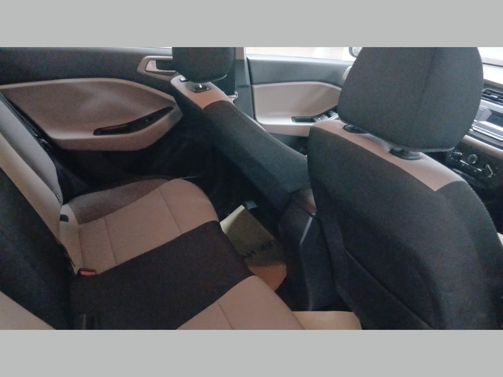 2020 Benzin Otomatik Hyundai i20 Beyaz Yükseliş Nakil Araçları Turizm Ticaret ve Sanayi Anonim Şirketi