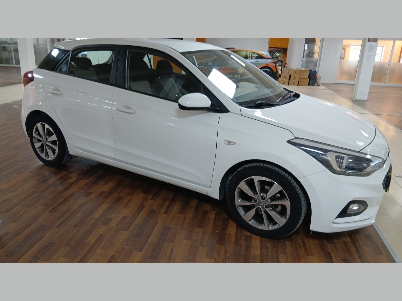 2020 Benzin Otomatik Hyundai i20 Beyaz Yükseliş Nakil Araçları Turizm Ticaret ve Sanayi Anonim Şirketi