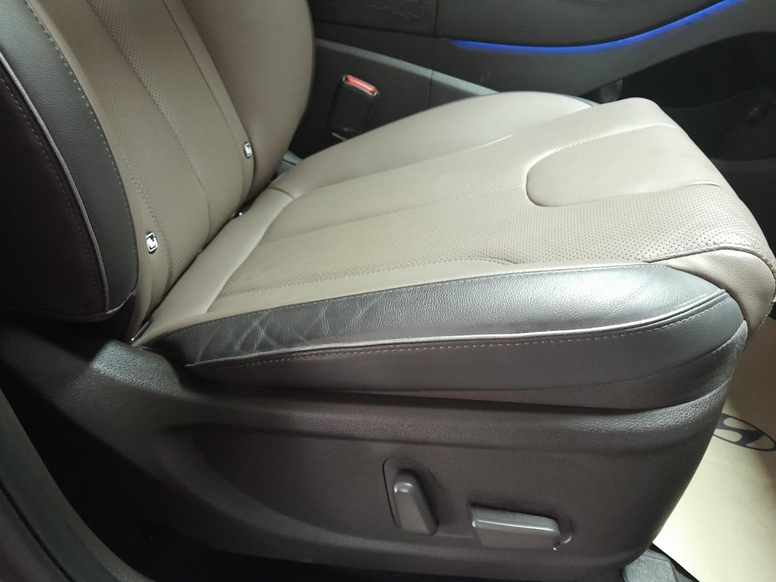 2022 Hybrid Otomatik Hyundai Santa Fe Gri Yükseliş Nakil Araçları Turizm Ticaret ve Sanayi Anonim Şirketi