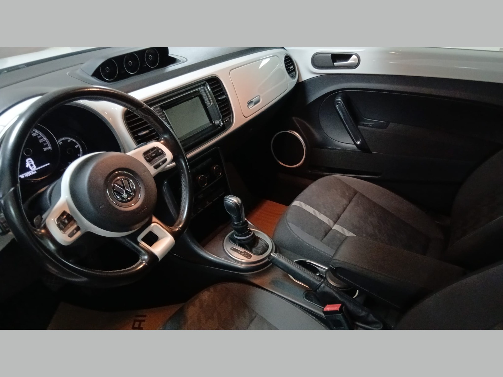 2016 Benzin Otomatik Volkswagen Beetle Beyaz Yükseliş Nakil Araçları Turizm Ticaret ve Sanayi Anonim Şirketi