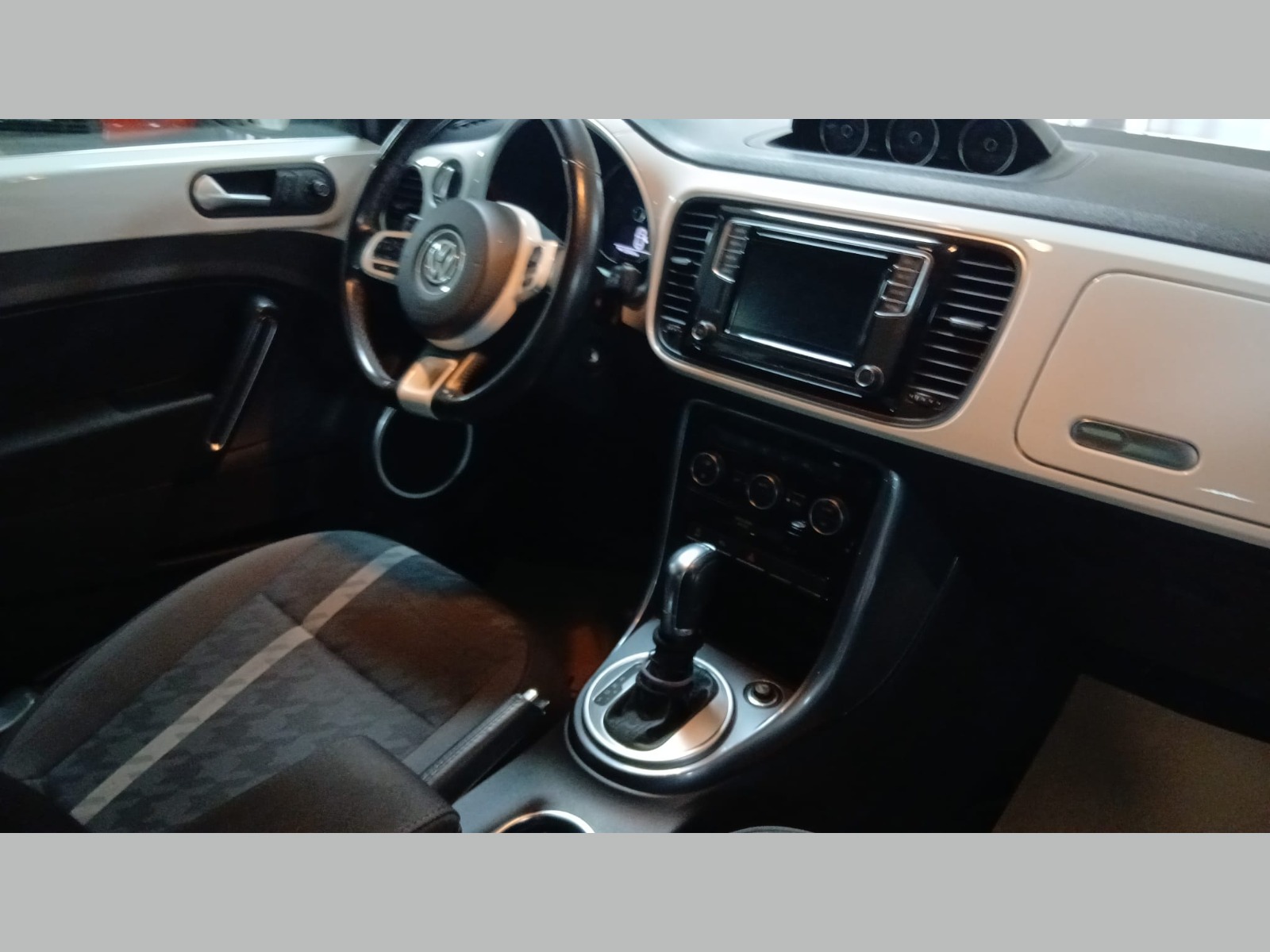 2016 Benzin Otomatik Volkswagen Beetle Beyaz Yükseliş Nakil Araçları Turizm Ticaret ve Sanayi Anonim Şirketi