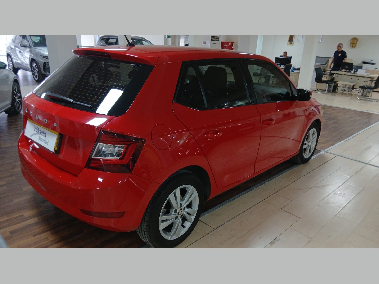 2021 Benzin Otomatik Skoda Fabia Kırmızı Yükseliş Nakil Araçları Turizm Ticaret ve Sanayi Anonim Şirketi