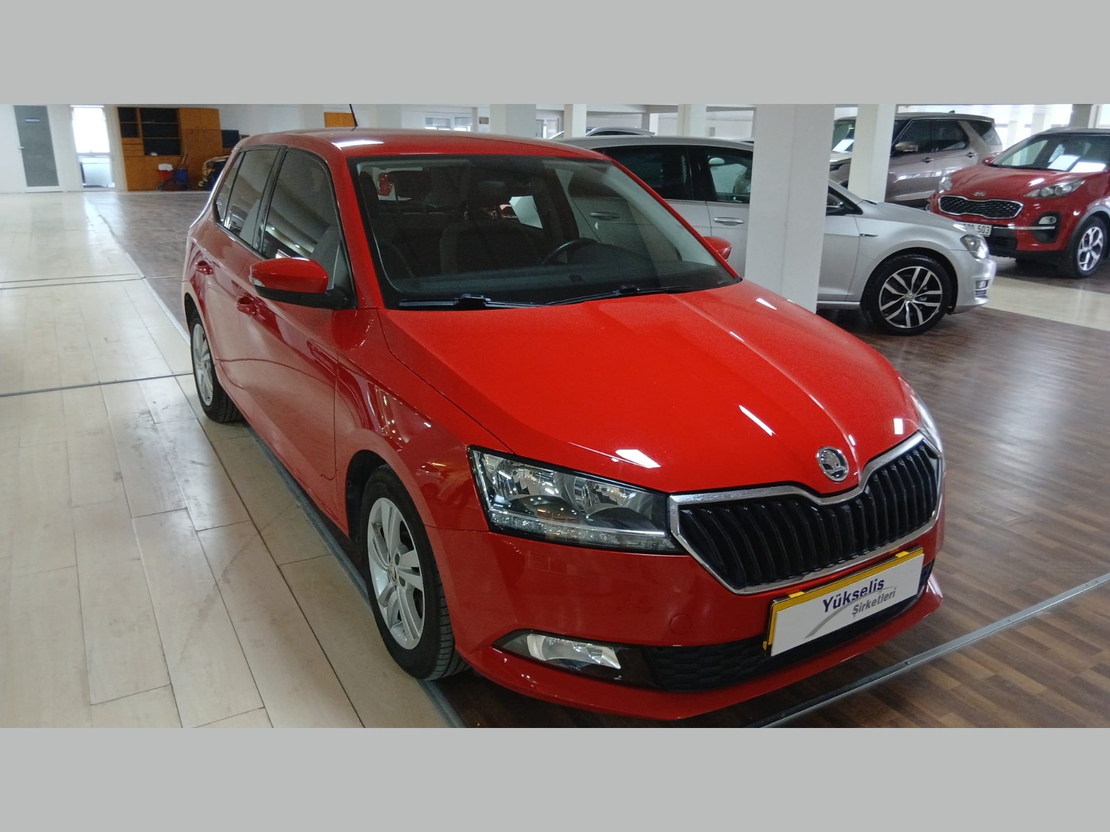 2021 Benzin Otomatik Skoda Fabia Kırmızı Yükseliş Nakil Araçları Turizm Ticaret ve Sanayi Anonim Şirketi