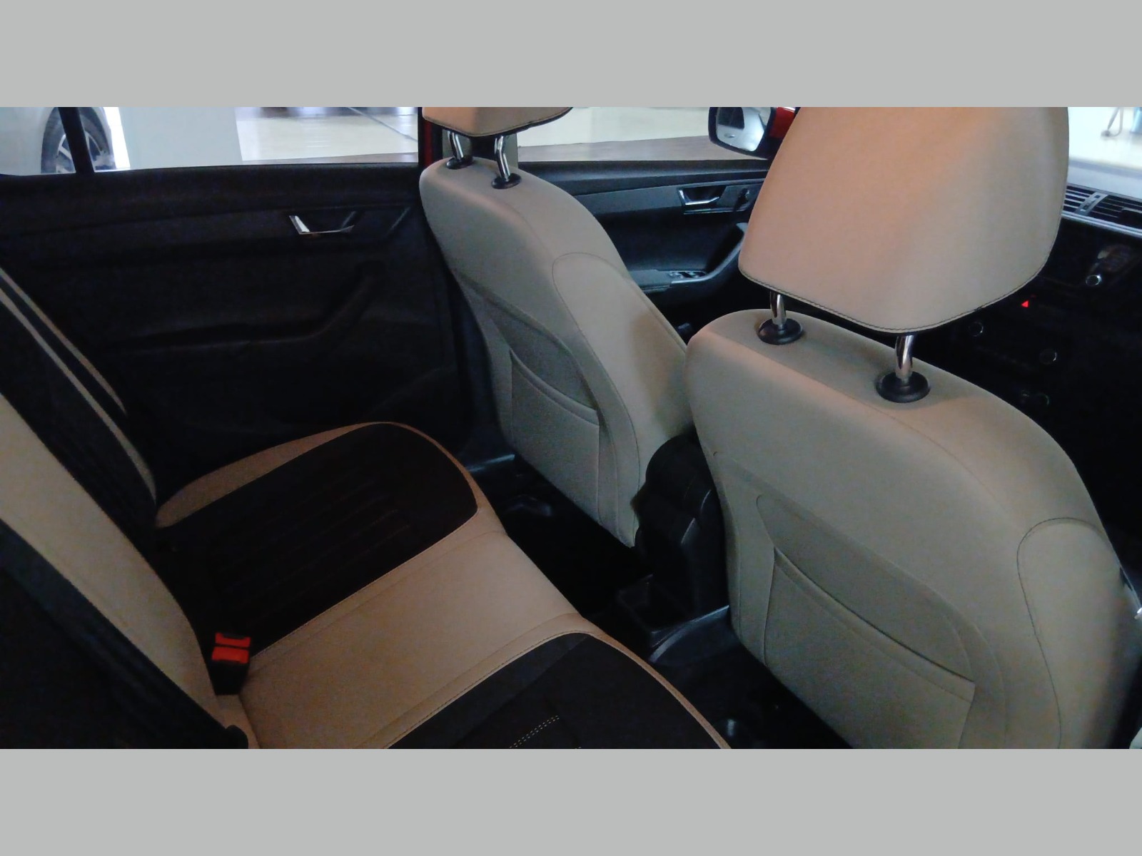2021 Benzin Otomatik Skoda Fabia Kırmızı Yükseliş Nakil Araçları Turizm Ticaret ve Sanayi Anonim Şirketi