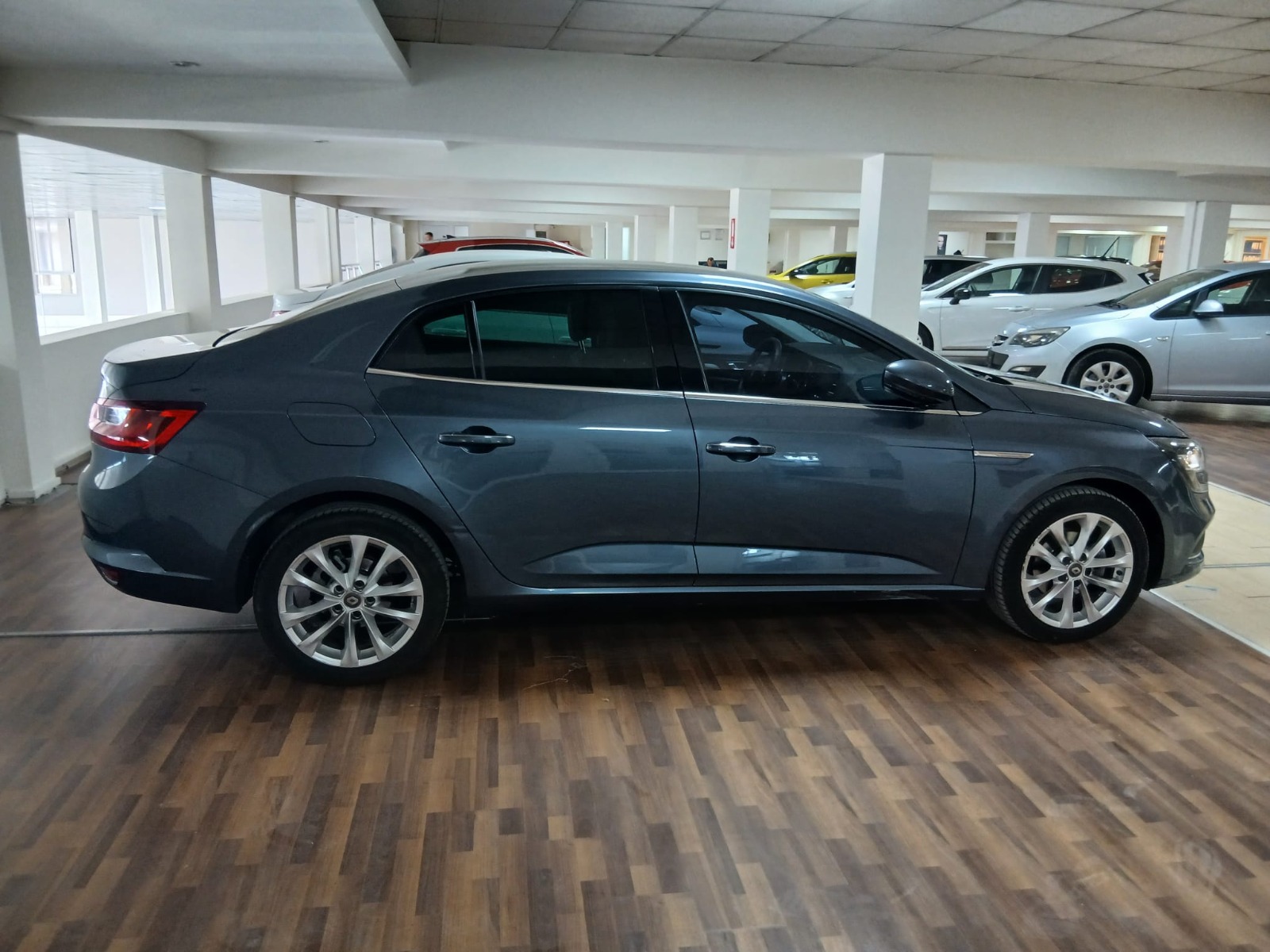 2020 Benzin Otomatik Renault Megane Gri Yükseliş Nakil Araçları Turizm Ticaret ve Sanayi Anonim Şirketi