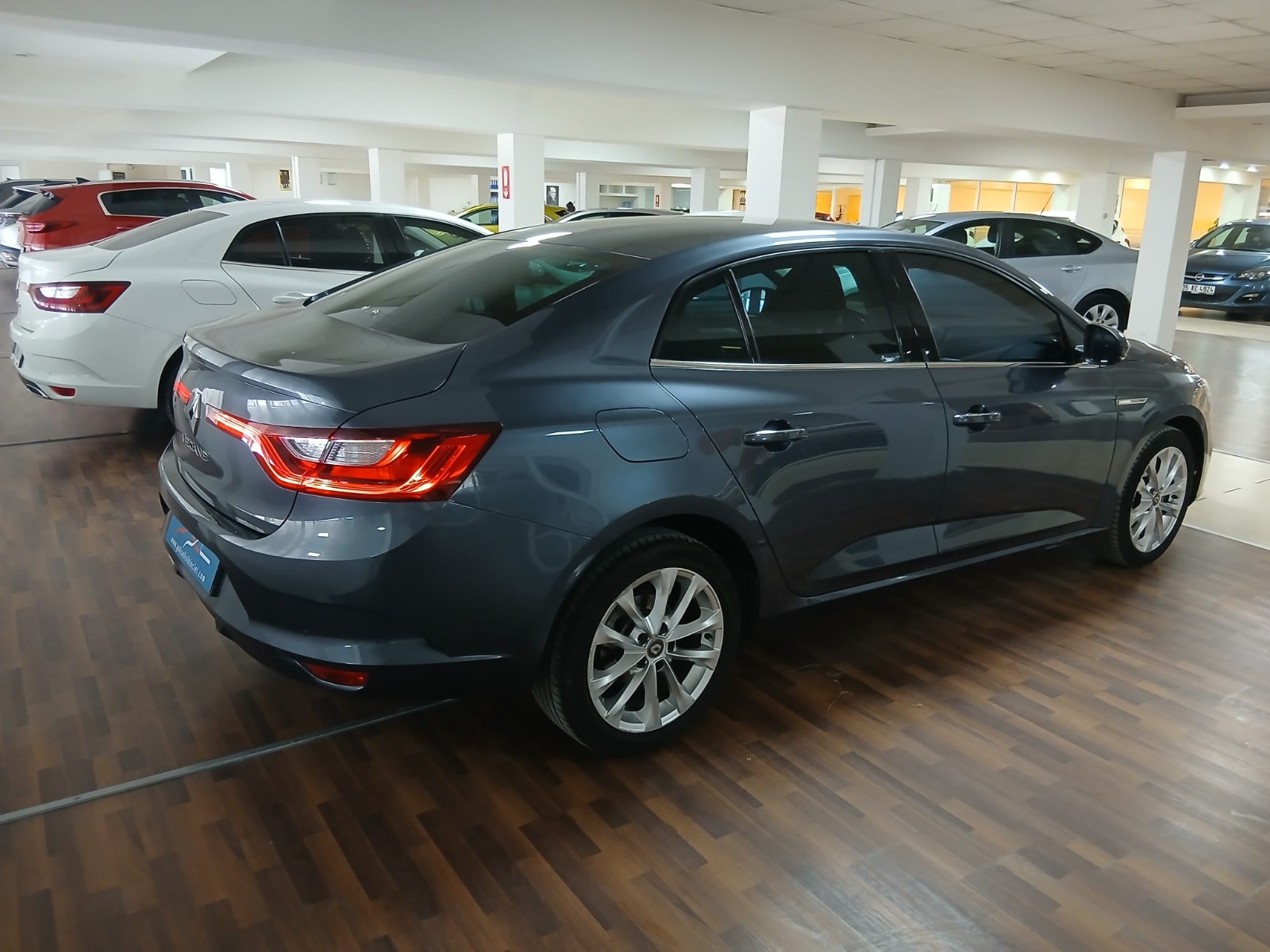 2020 Benzin Otomatik Renault Megane Gri Yükseliş Nakil Araçları Turizm Ticaret ve Sanayi Anonim Şirketi