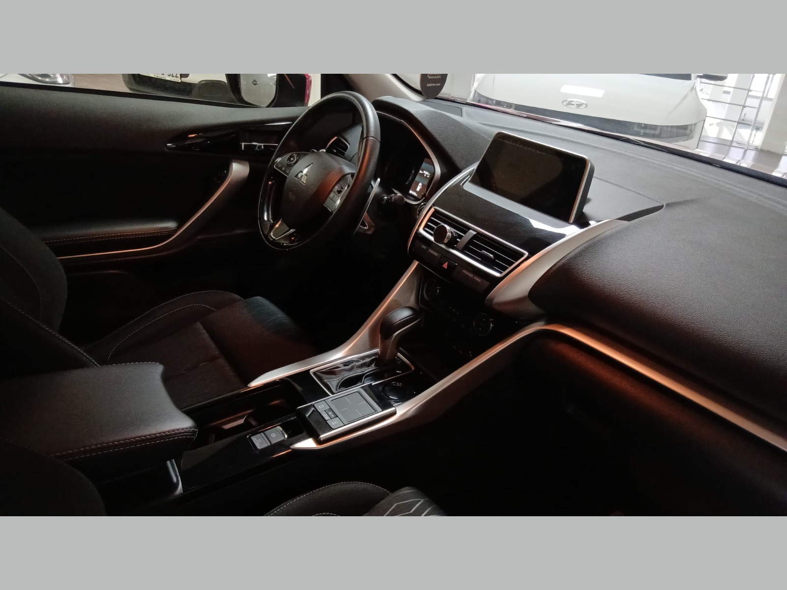 2018 Benzin Otomatik Mitsubishi Eclipse Cross Kırmızı Yükseliş Nakil Araçları Turizm Ticaret ve Sanayi Anonim Şirketi